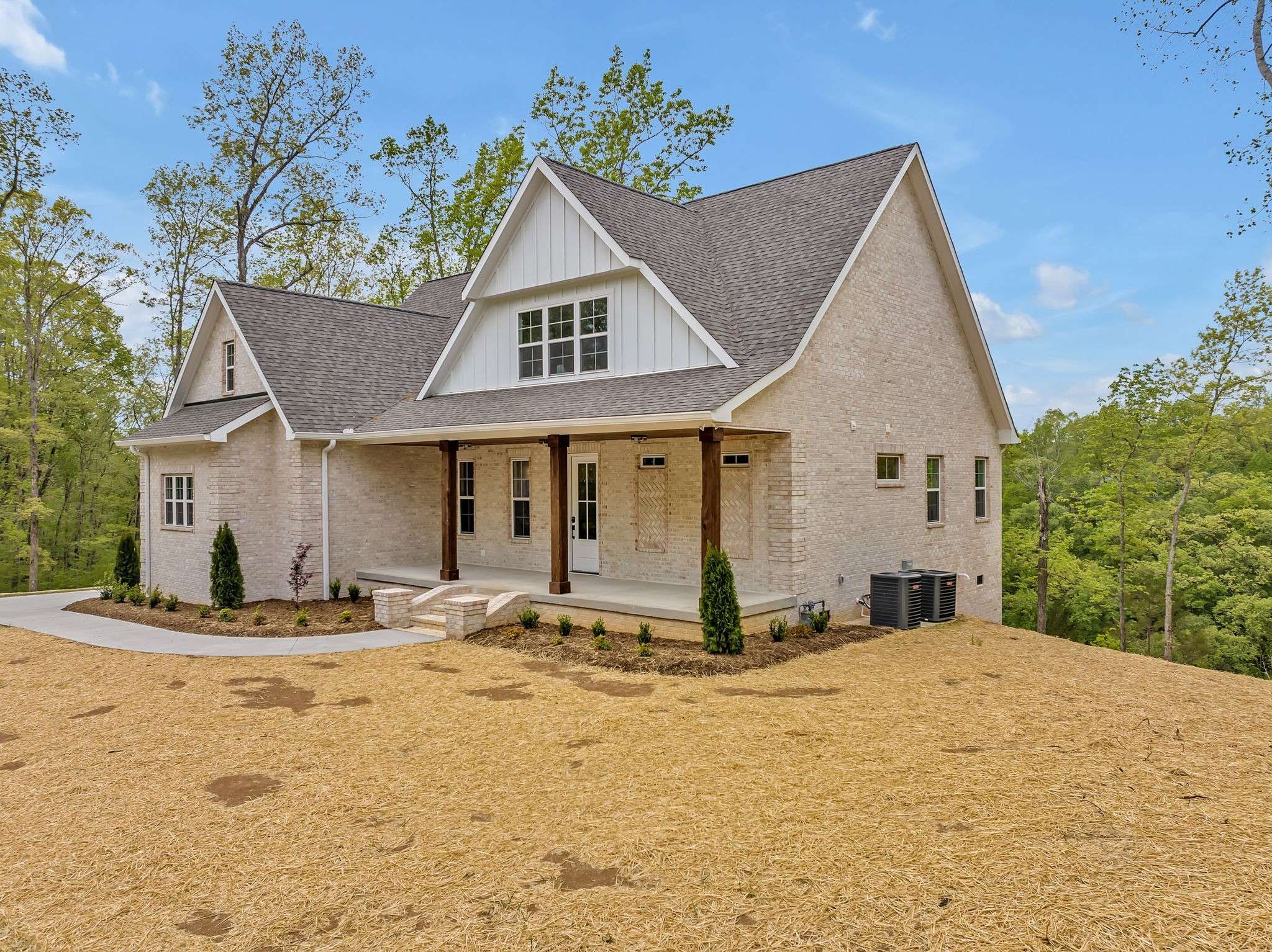 Sparta, TN 38583,650 Harbour Greens Pl
