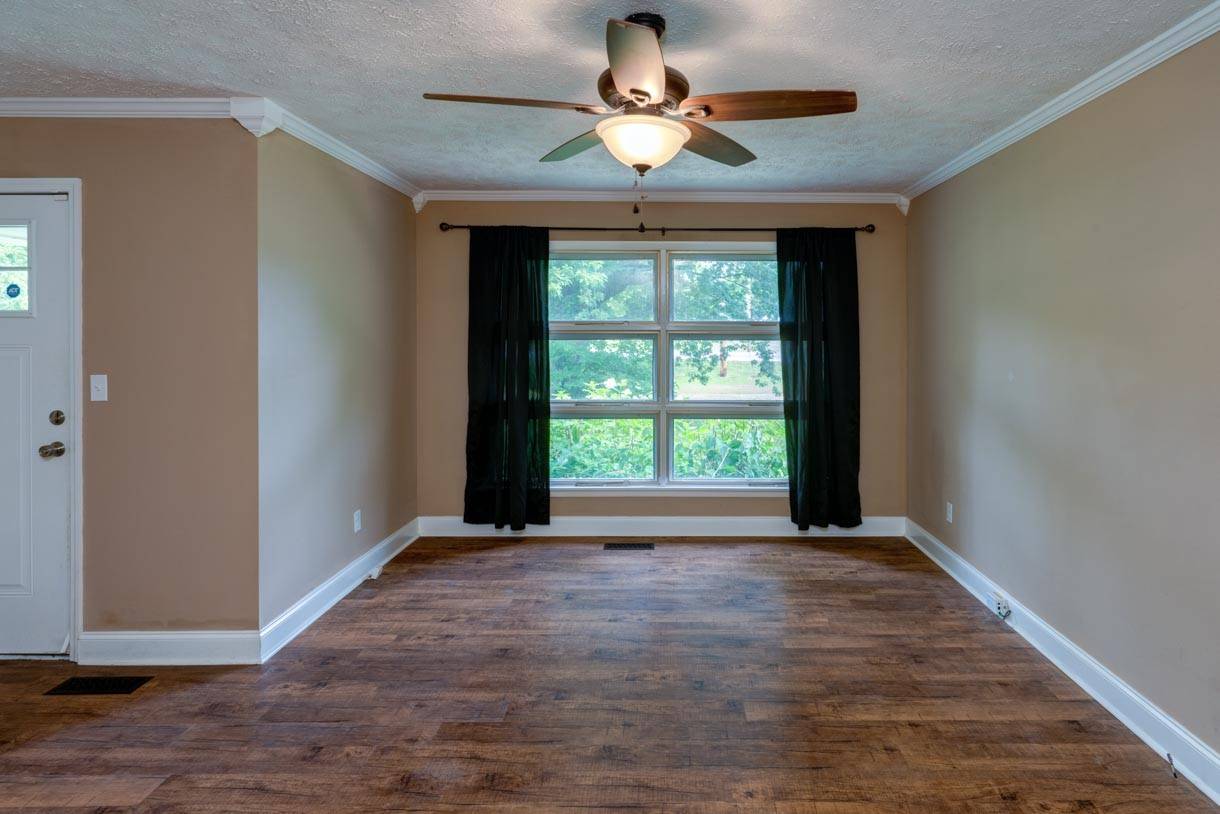 Shelbyville, TN 37160,1221 Union St