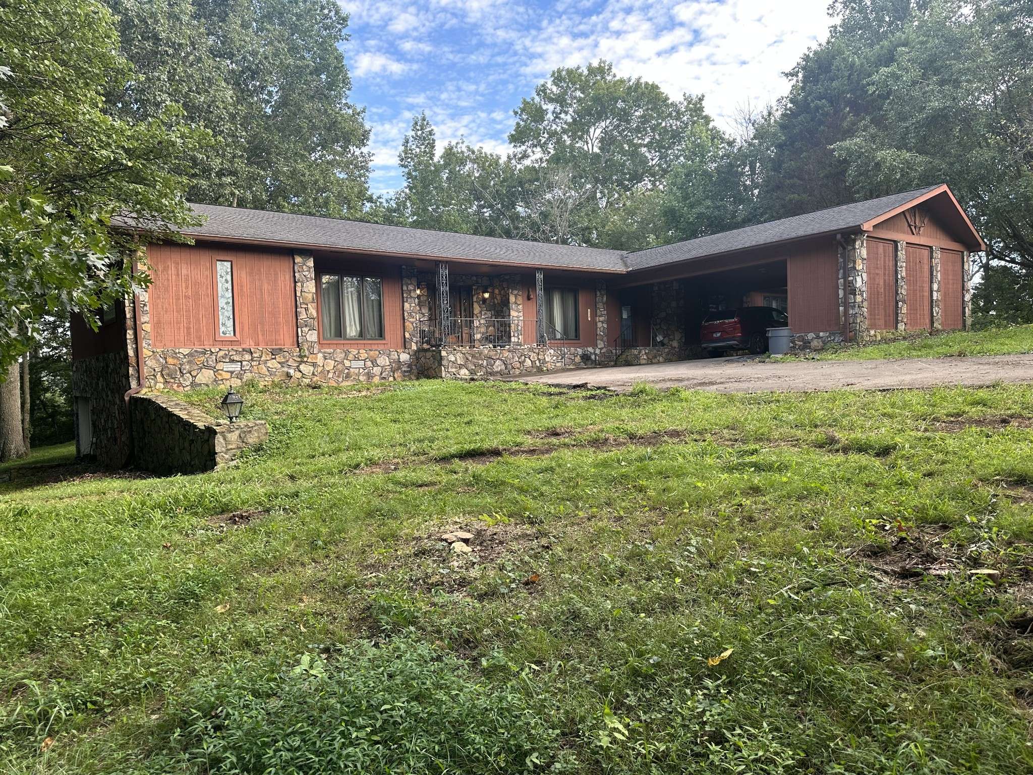 Carthage, TN 37030,8 Shae Ln