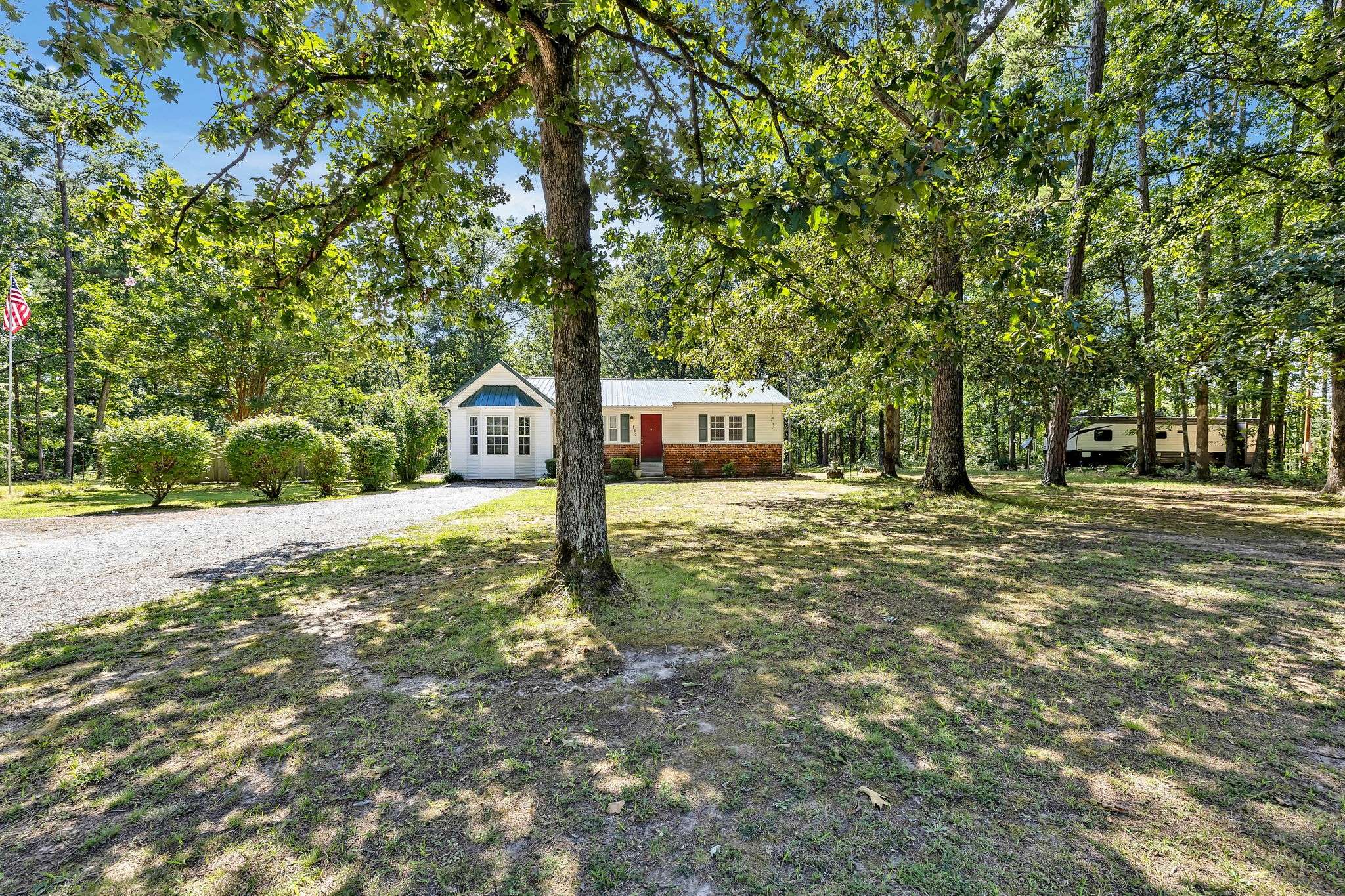 Hohenwald, TN 38462,150 Indian Creek Rd