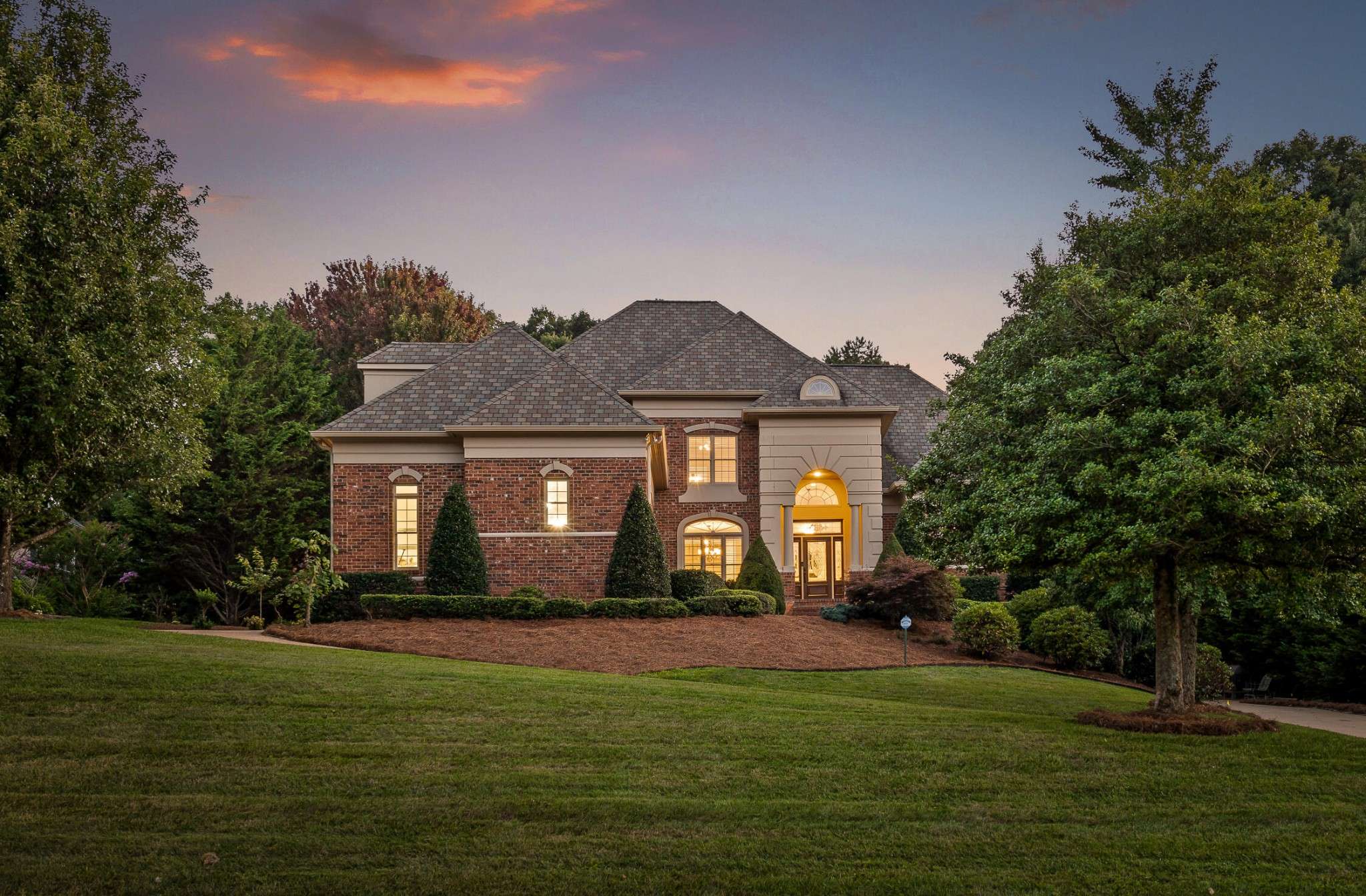 Signal Mountain, TN 37377,17 Mountain Orchard Path