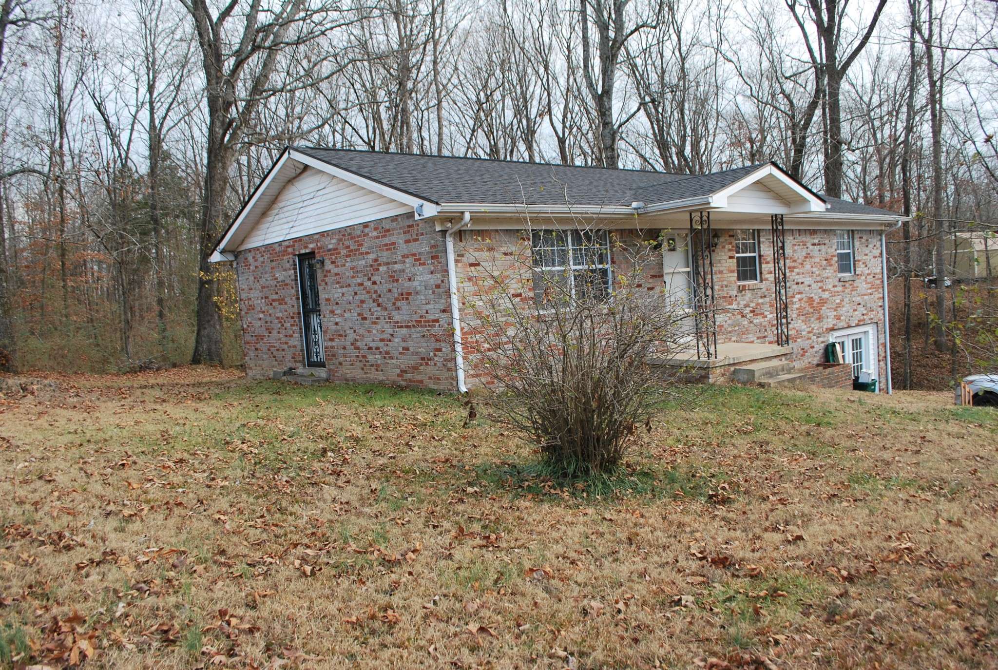 Waverly, TN 37185,117 Washington Cir