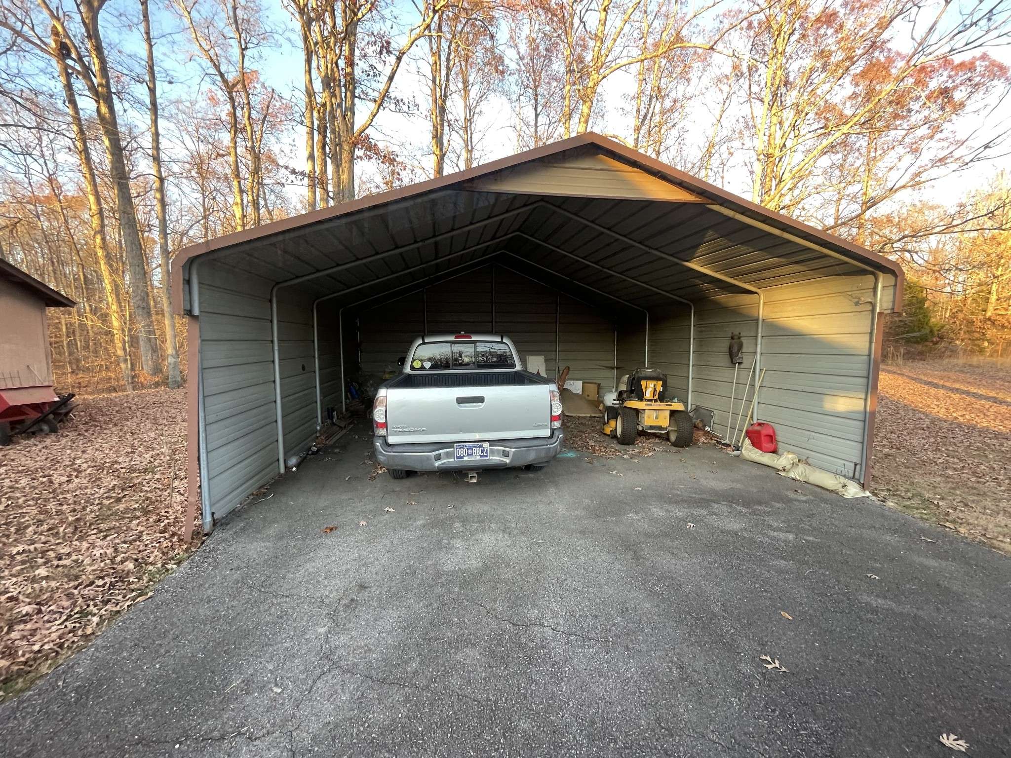 Big Sandy, TN 38221,1476 DANVILLE RD