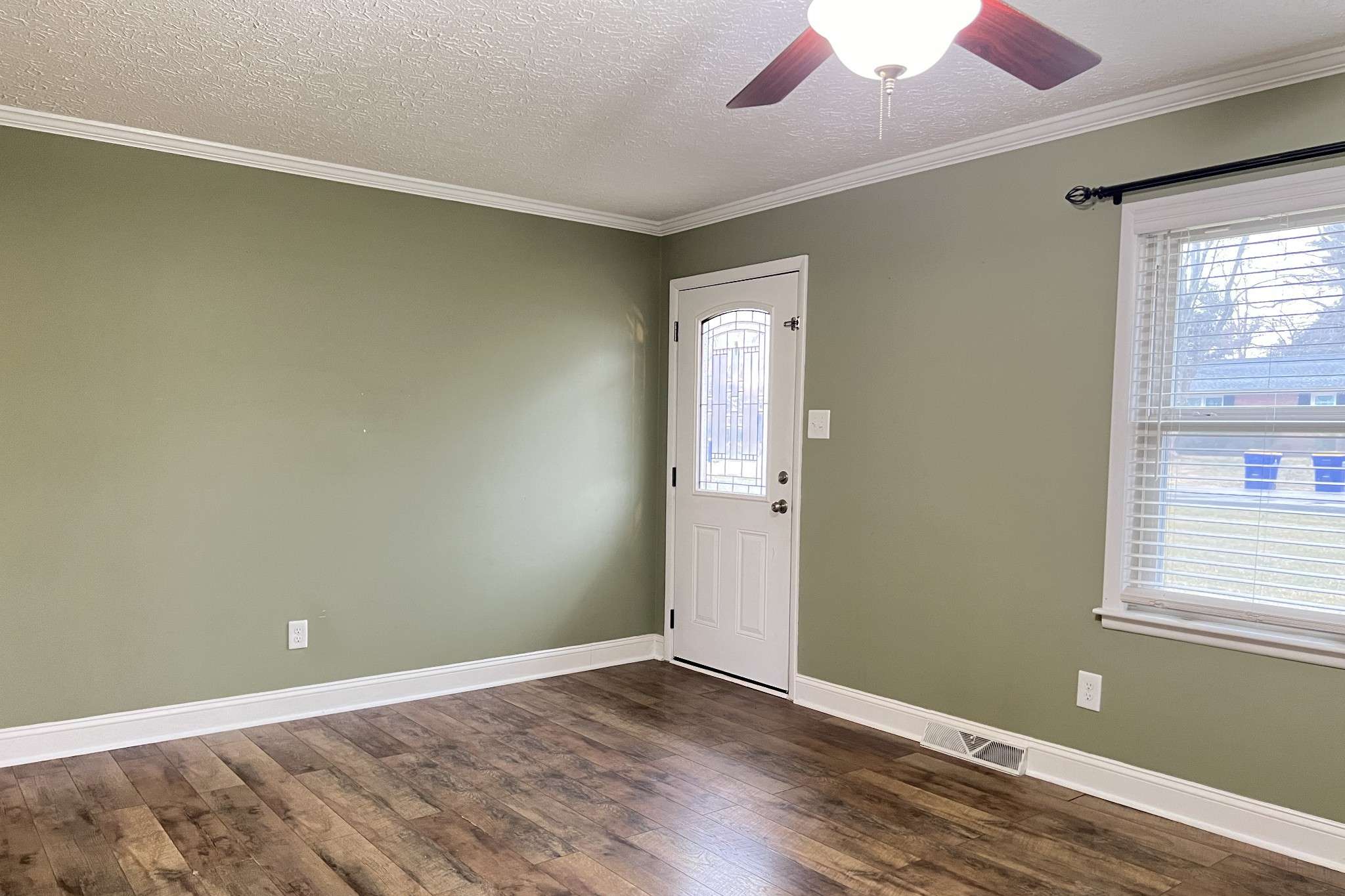 Franklin, KY 42134,514 Meadowlawn Dr