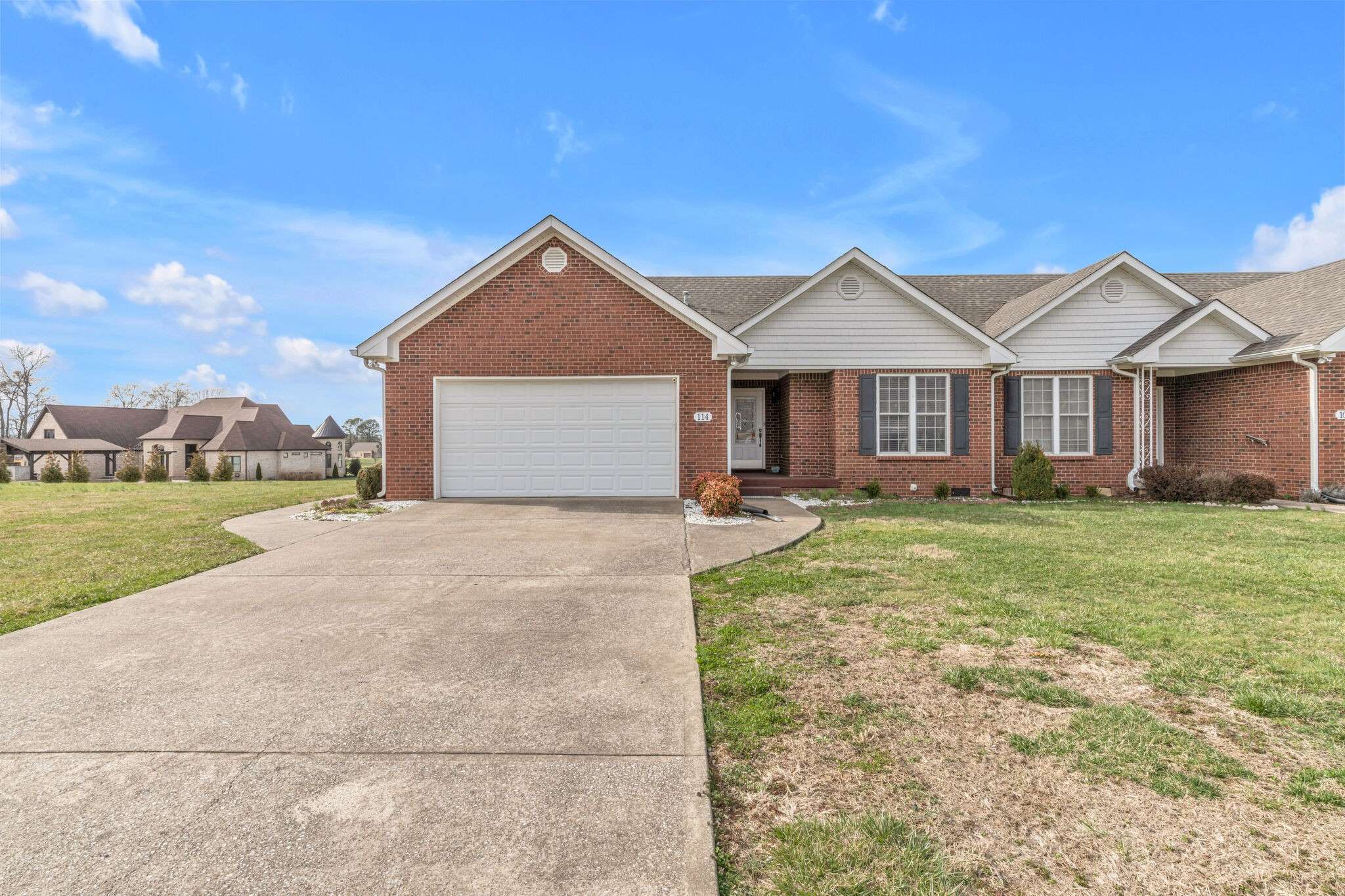 Lafayette, TN 37083,114 Deerfield Ln