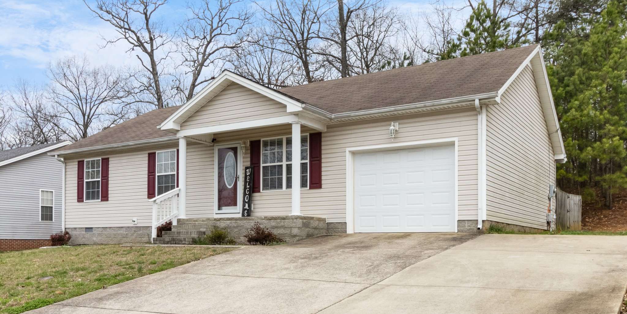 Hopkinsville, KY 42240,326 Pine Hill Dr