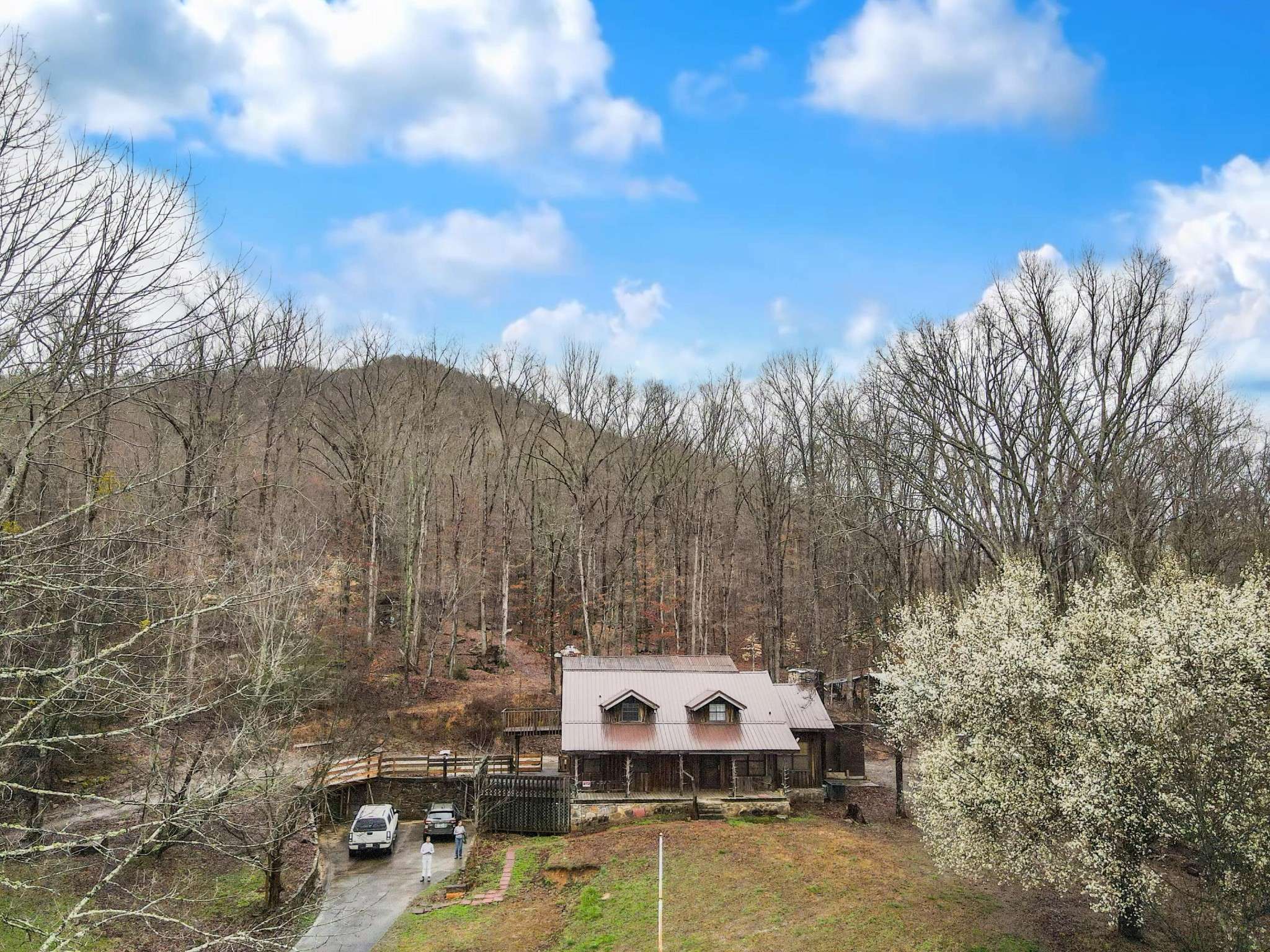 Dunlap, TN 37327,801 Tram Trail