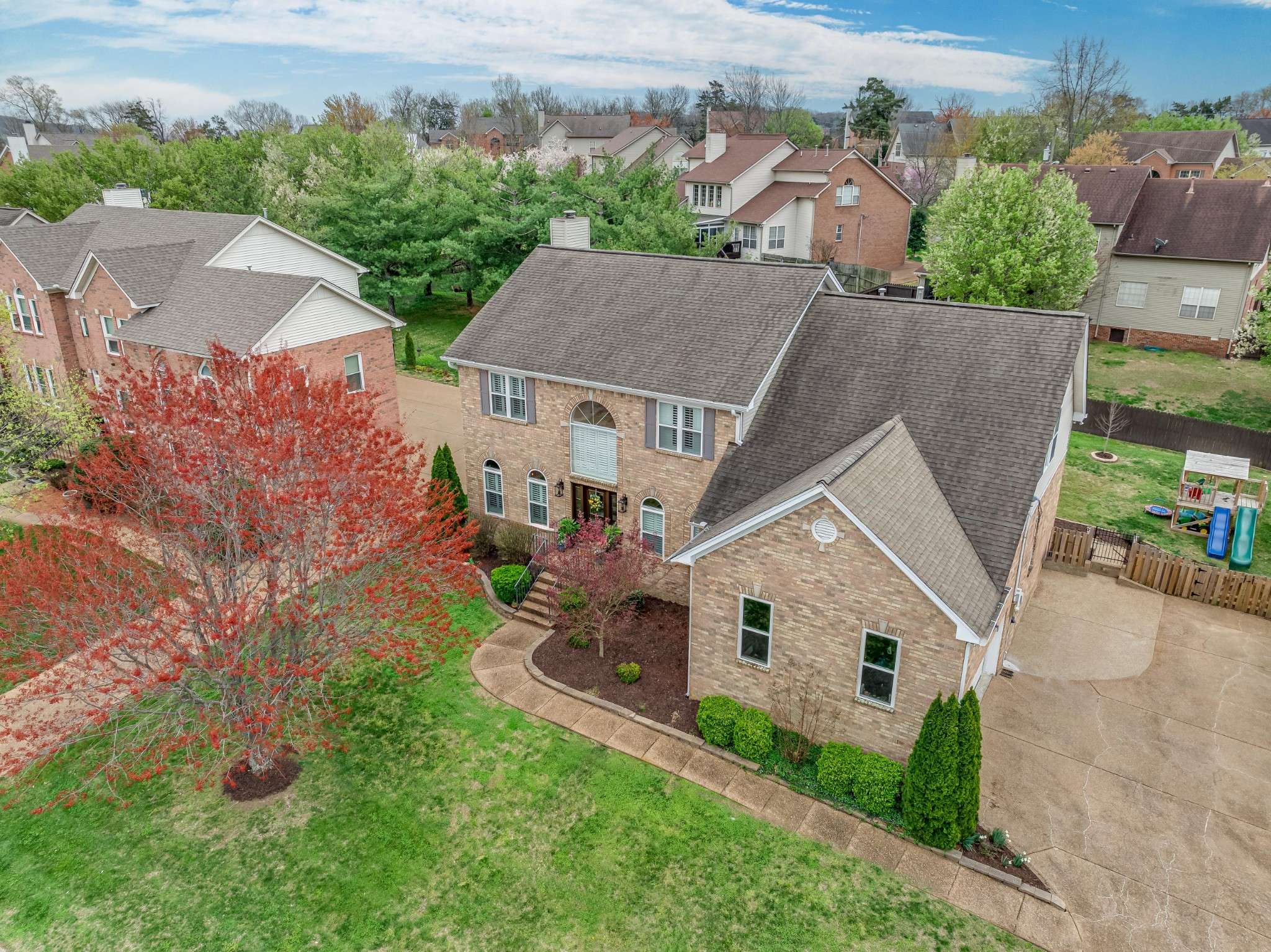 Brentwood, TN 37027,5564 Saddlewood Ln