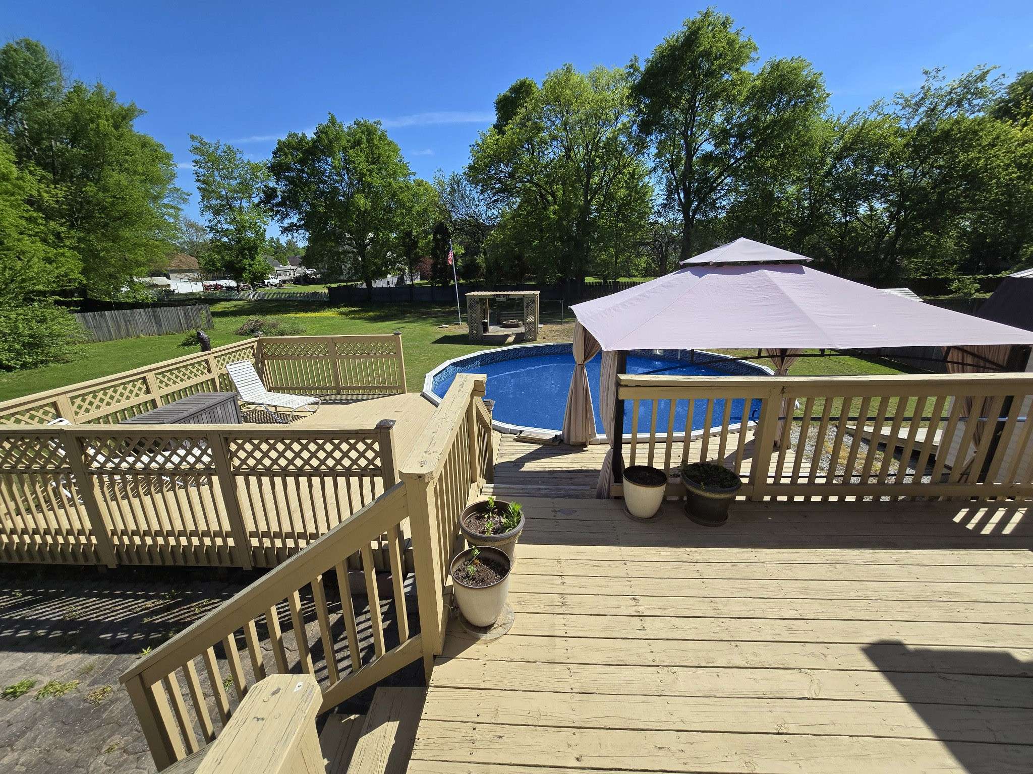 Clarksville, TN 37040,766 Fire Break Dr