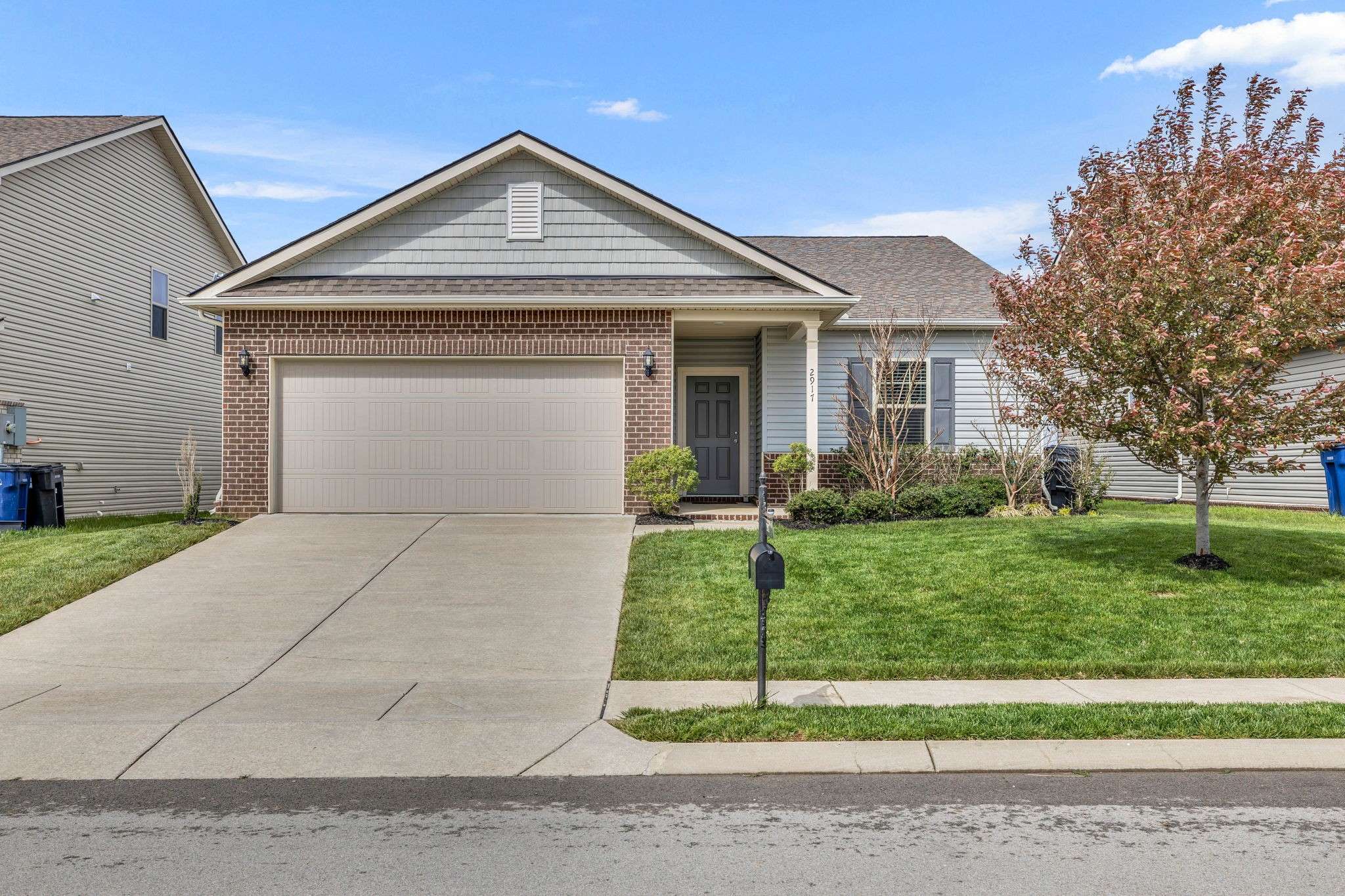 Columbia, TN 38401,2917 Hen Brook Dr