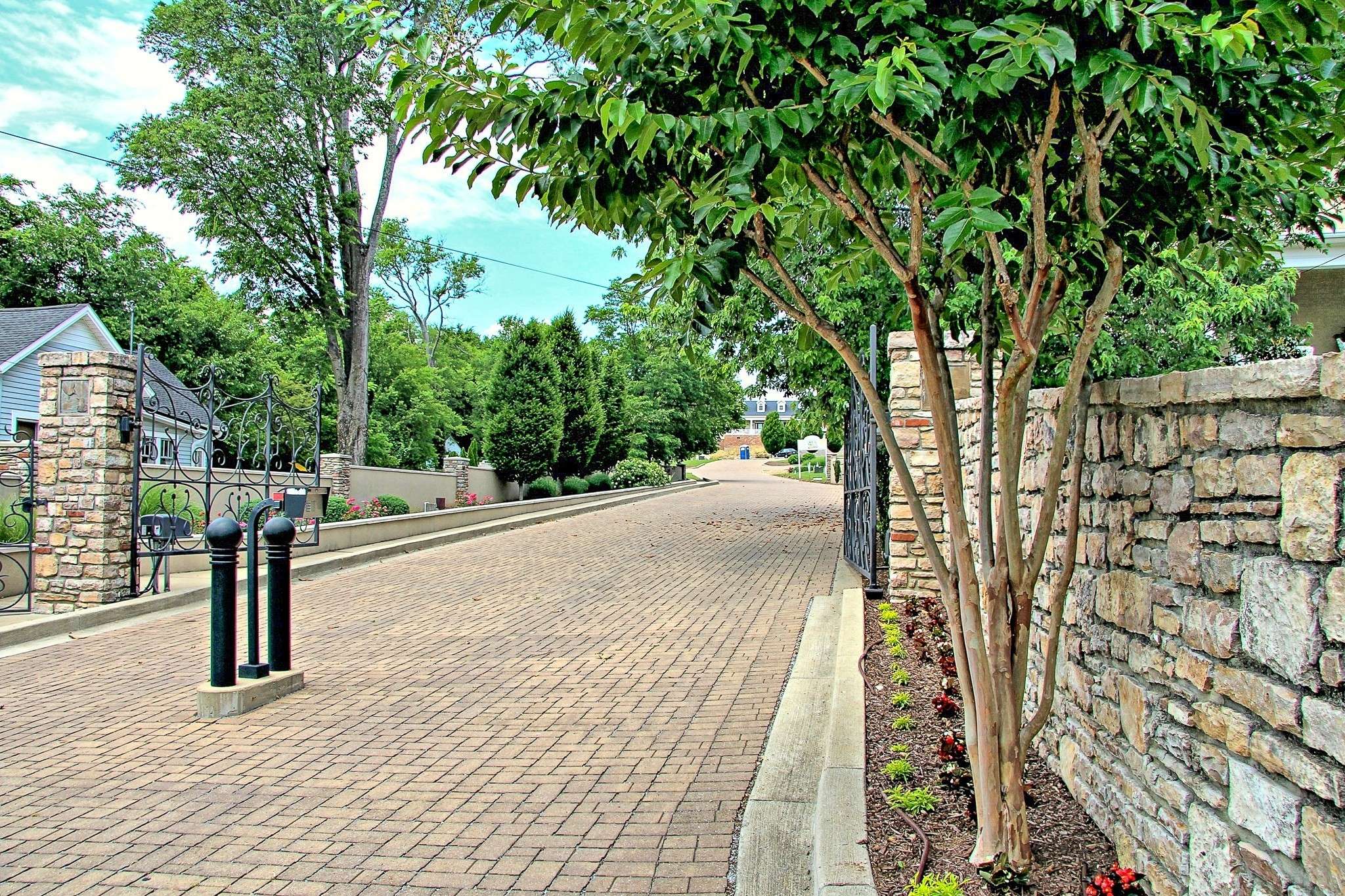 Columbia, TN 38401,704 Halcyon Way