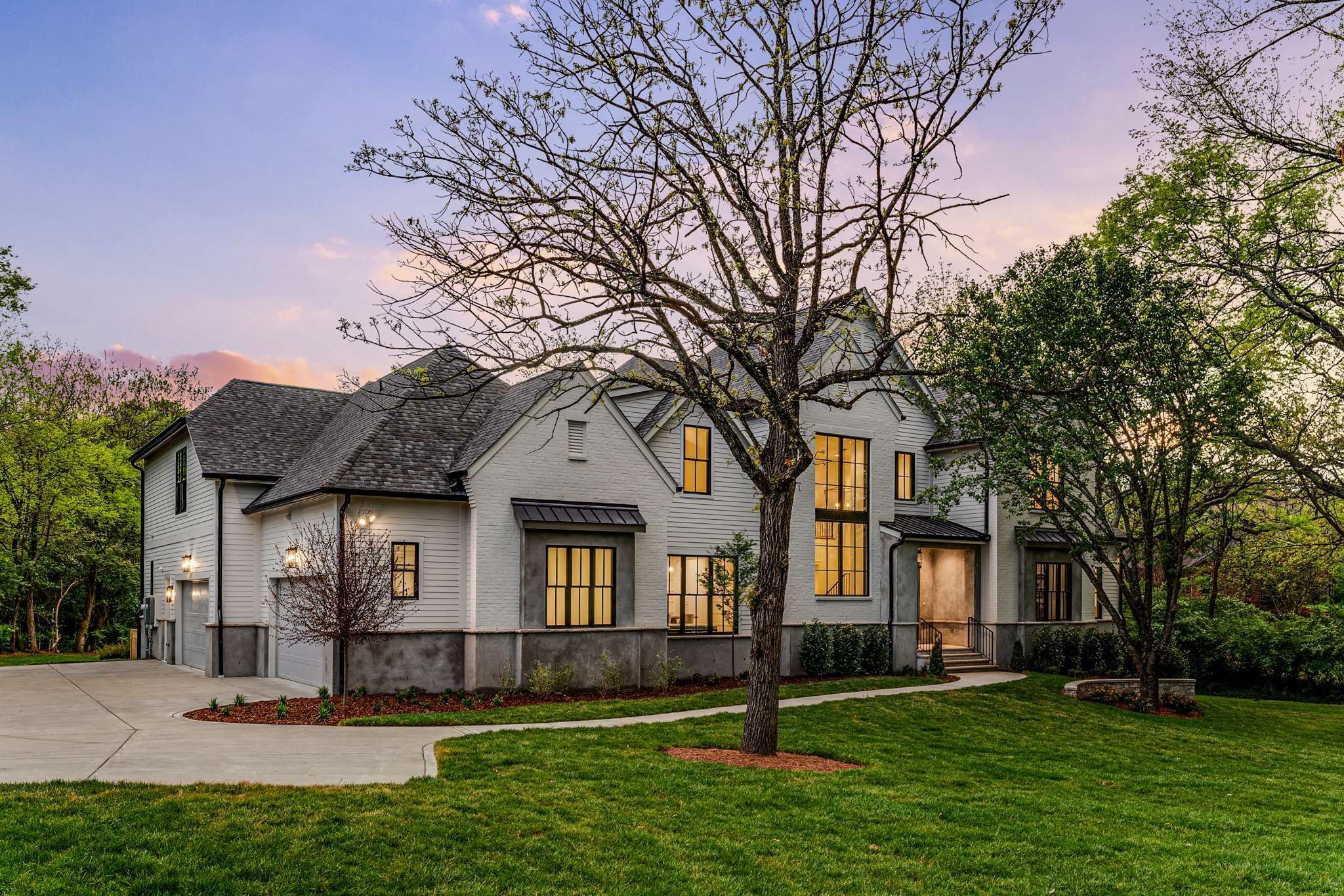 Nashville, TN 37220,1129 Sewanee Rd