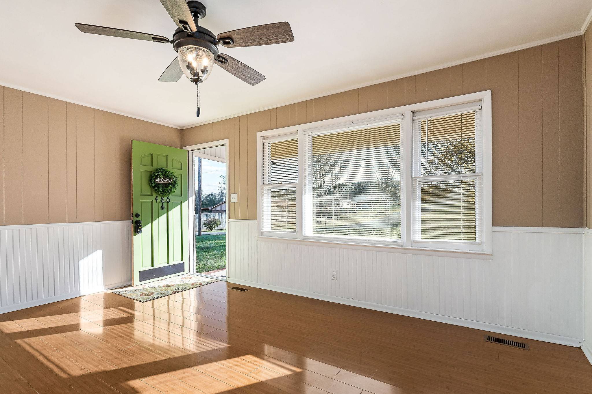 Mcminnville, TN 37110,486 Circle Hill Dr