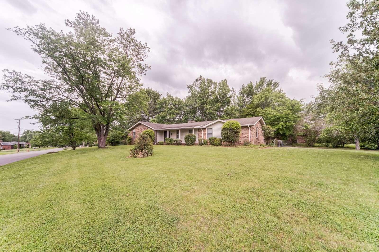 Hendersonville, TN 37075,194 Berrywood Dr