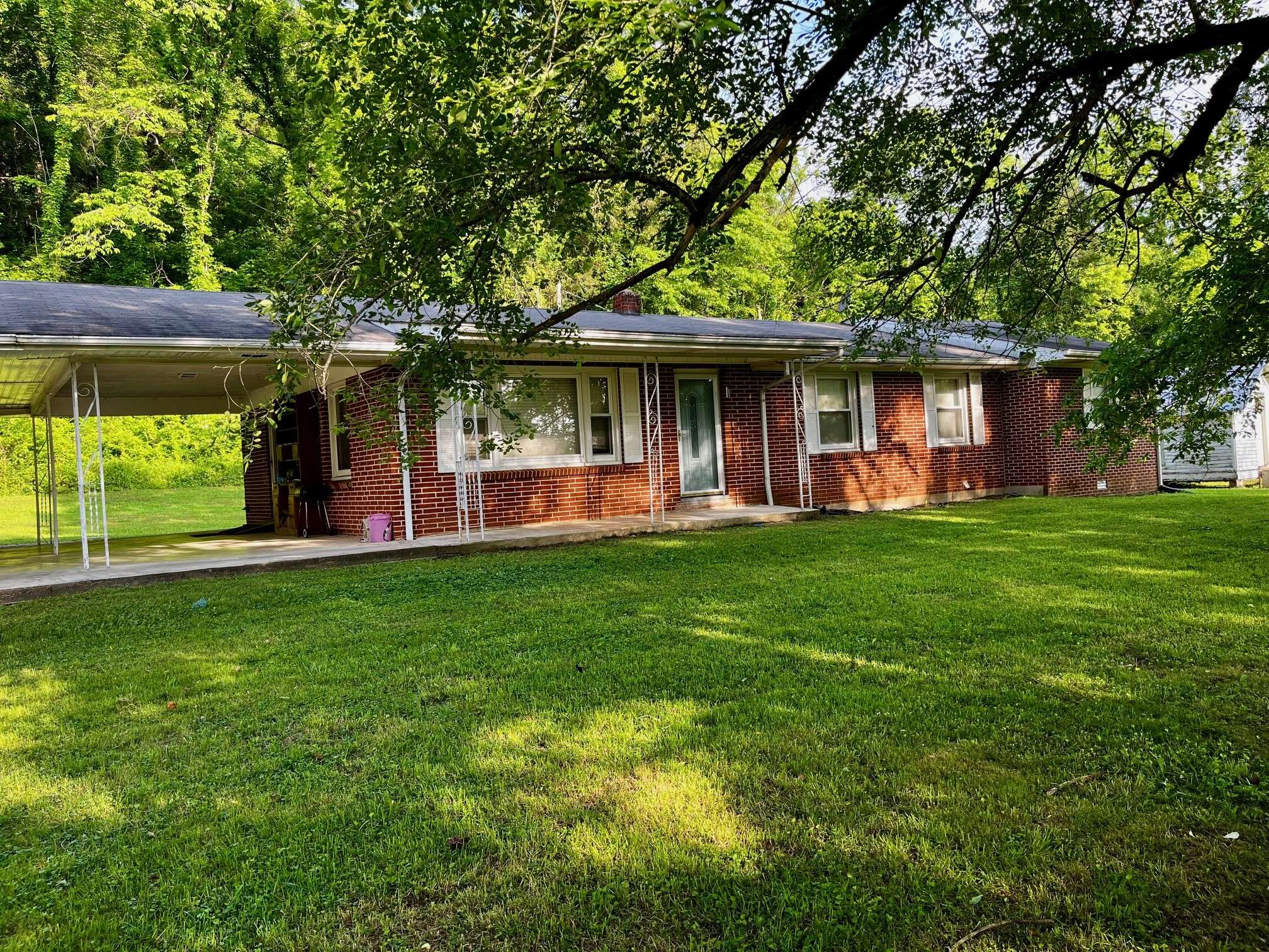 Celina, TN 38551,12 Arcot Rd