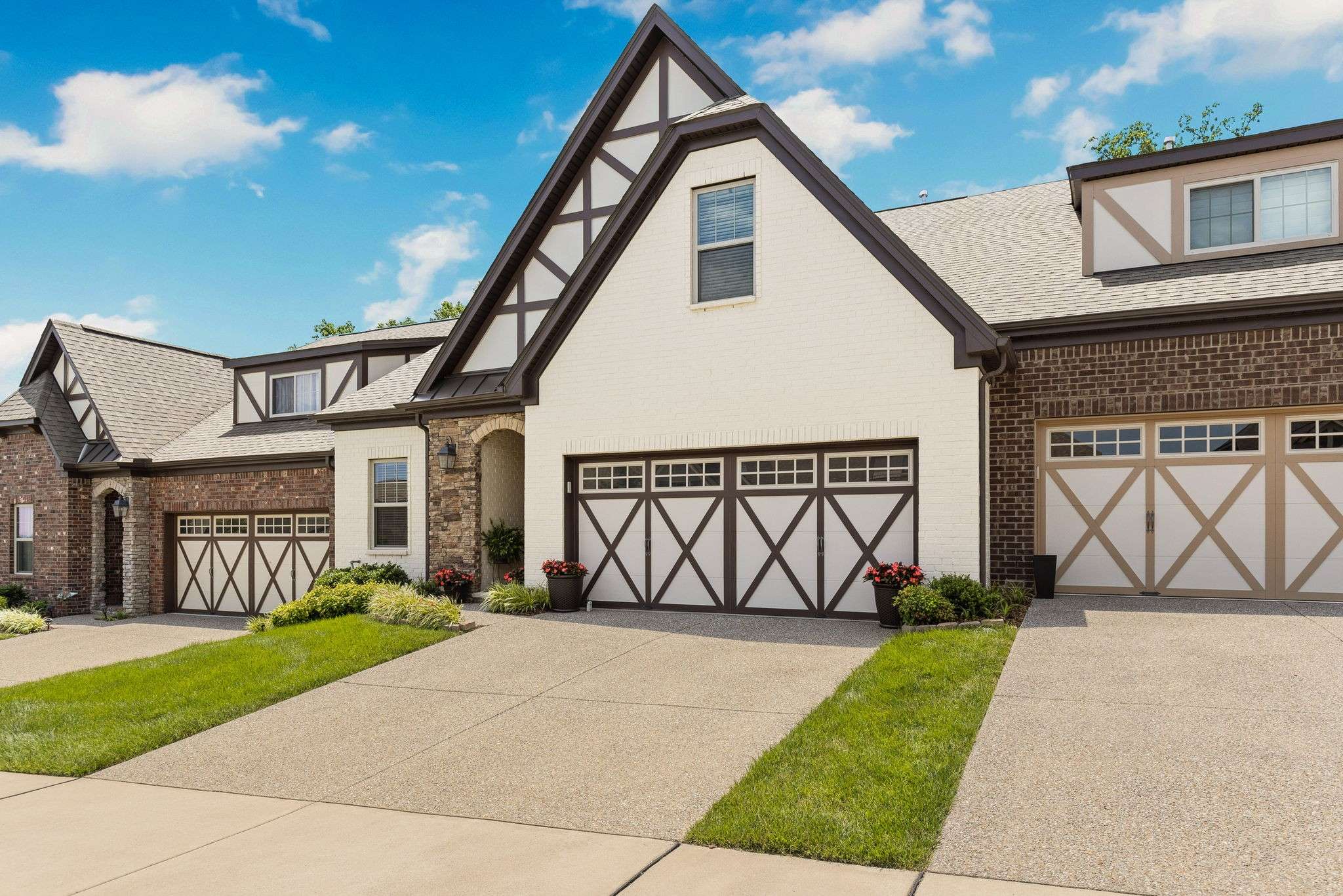 Hendersonville, TN 37075,945 Cherry Grove Dr
