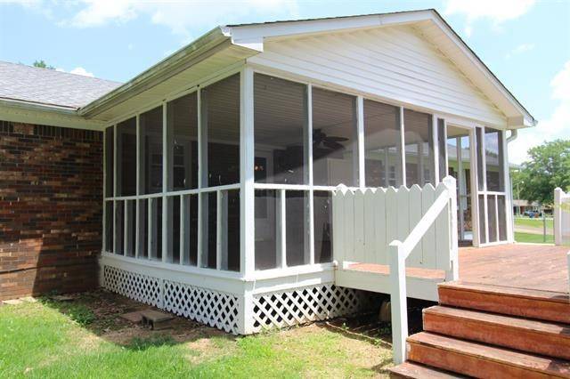 Lexington, TN 38351,66 Teakwood Dr
