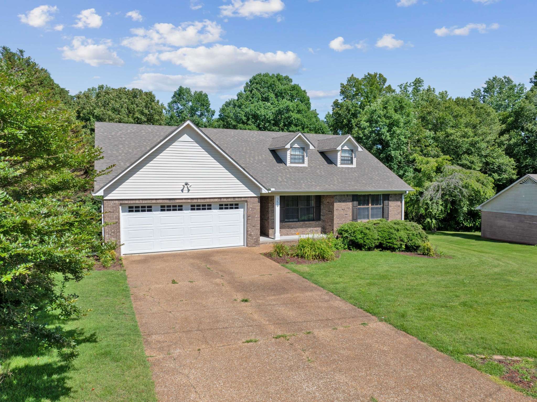 Lexington, TN 38351,356 Leota Dr