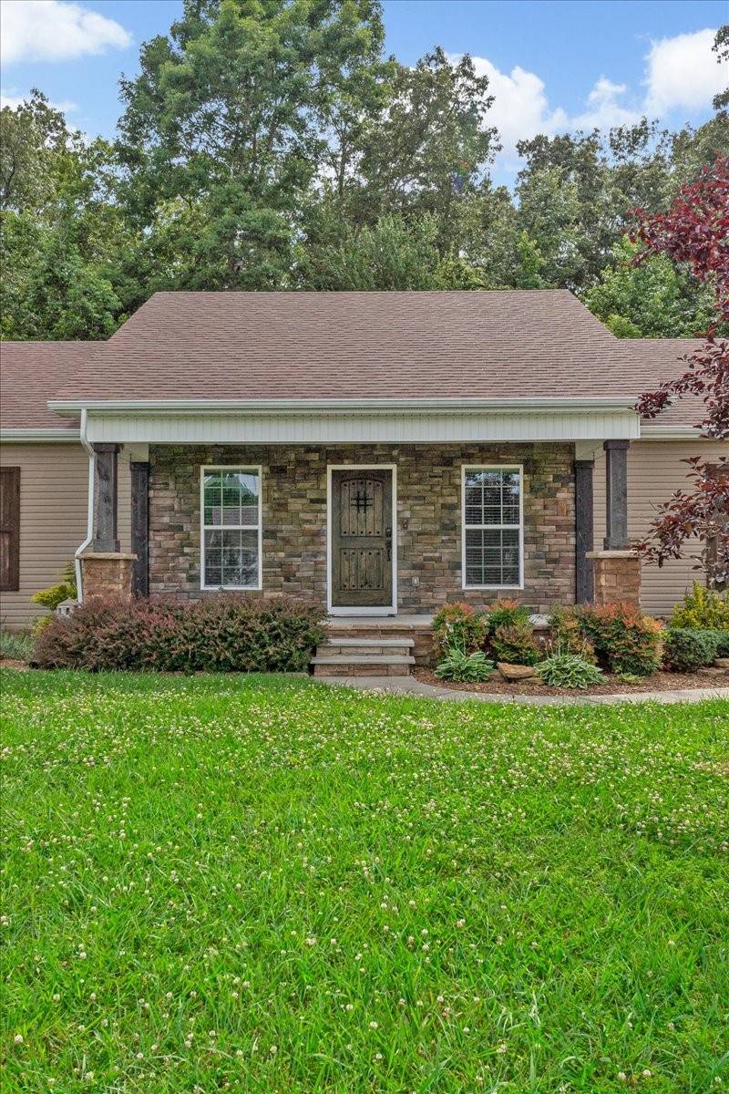 Tullahoma, TN 37388,260 Williamsburg Cir