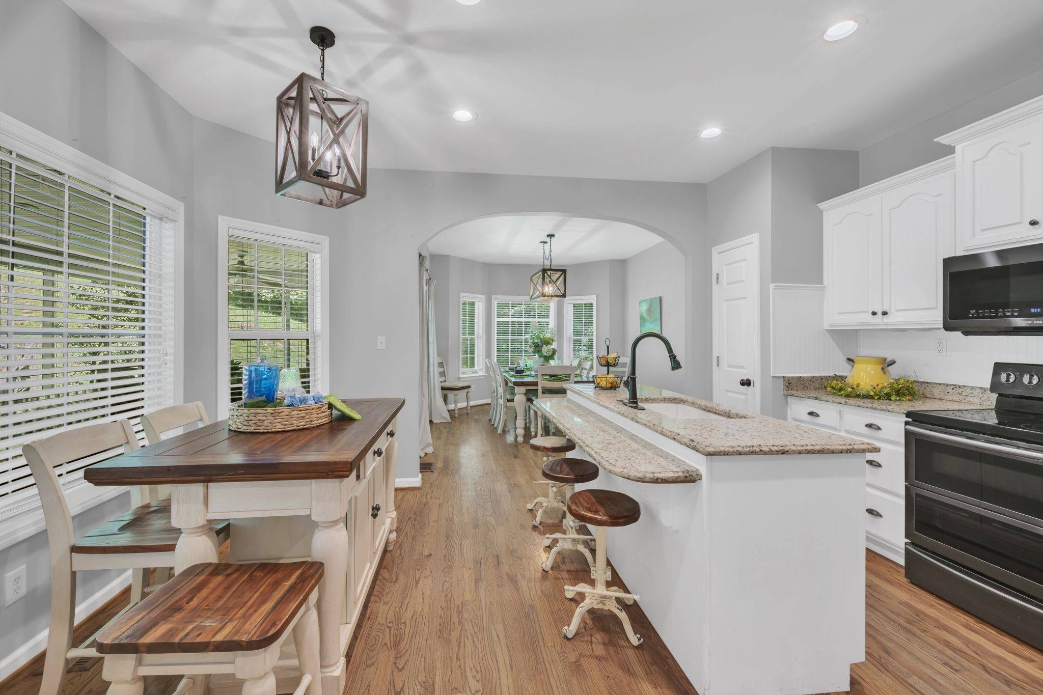 Kingston Springs, TN 37082,983 Ridgecrest Dr