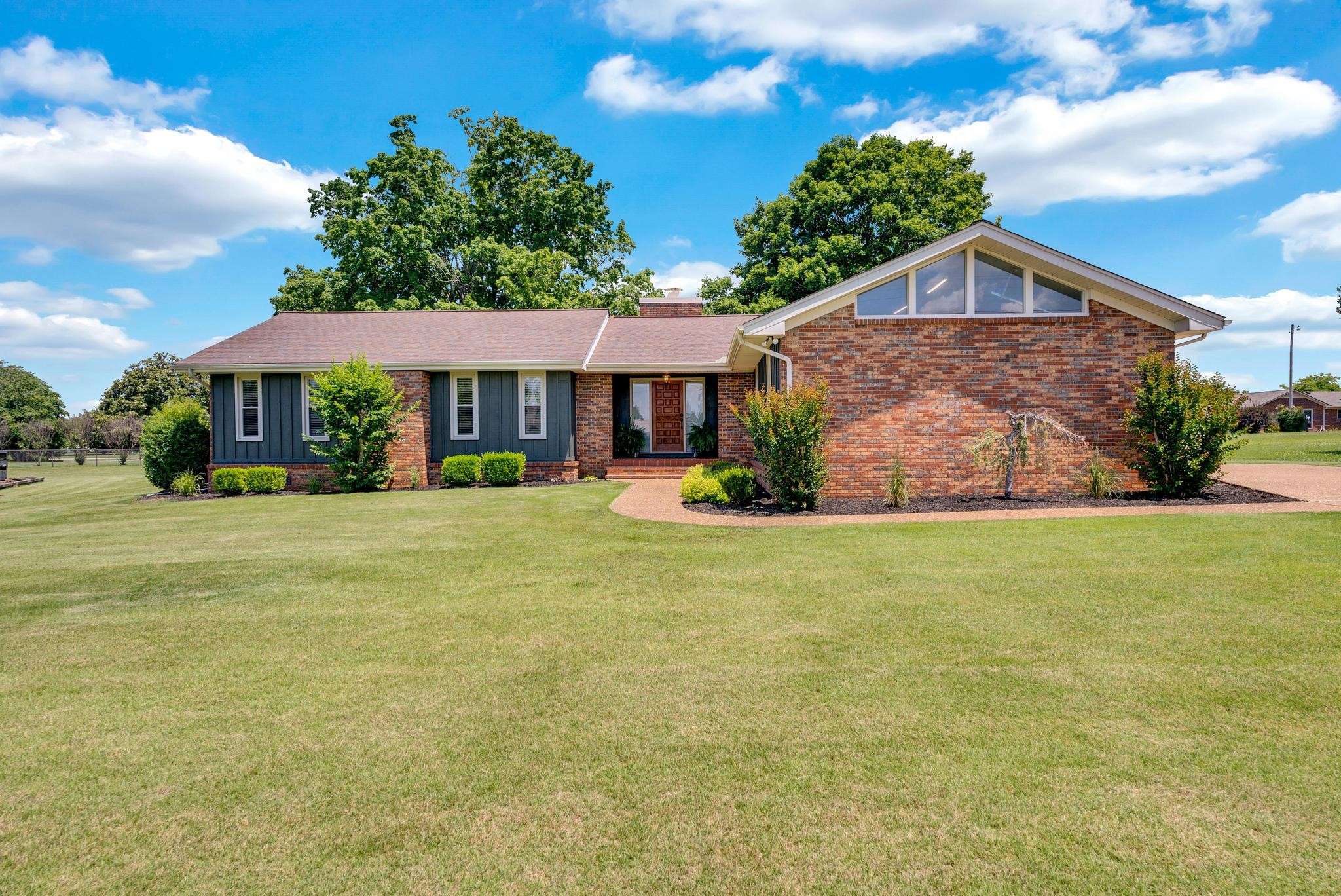 Sparta, TN 38583,222 Gillen Dr