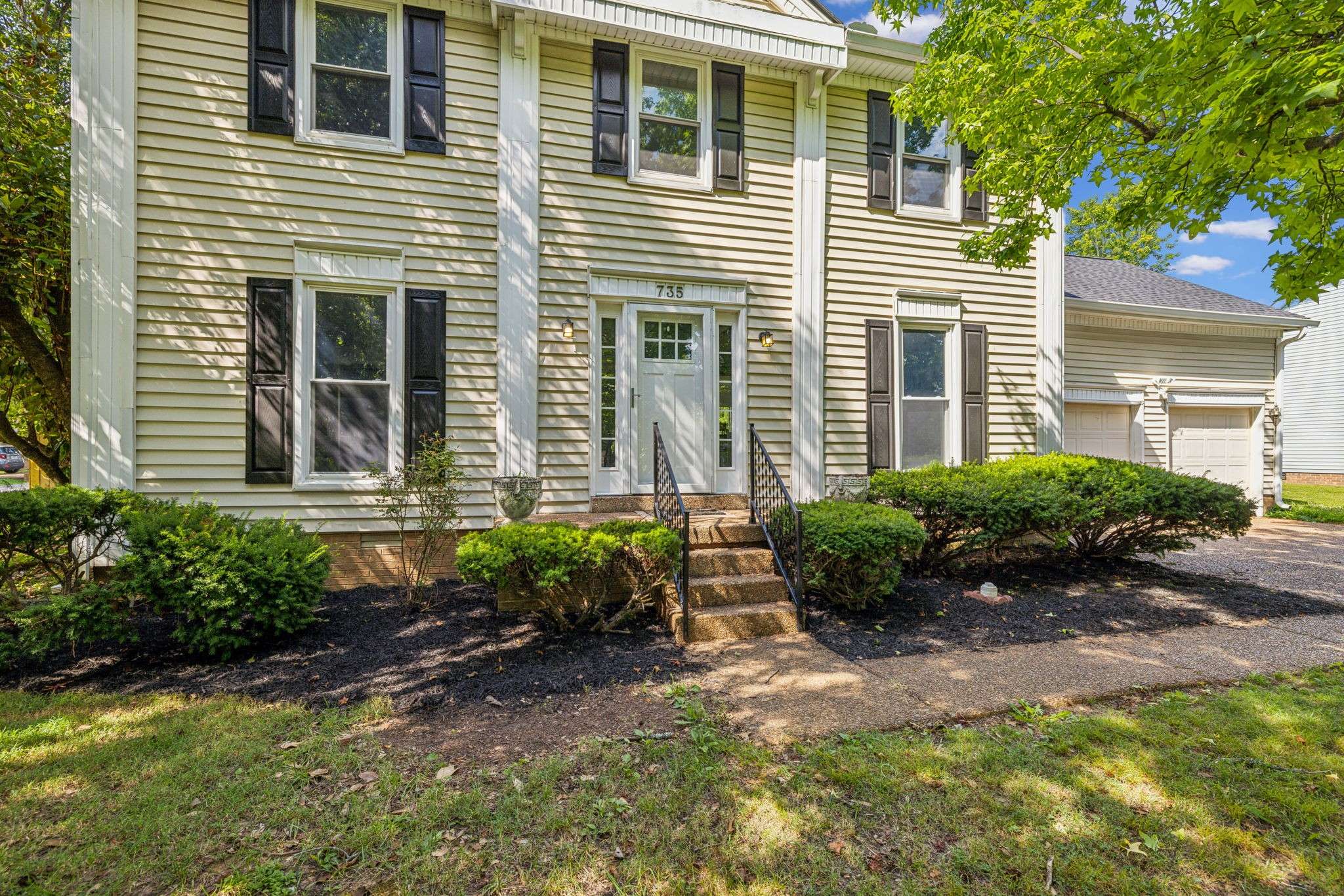 Franklin, TN 37064,735 Riverview Dr