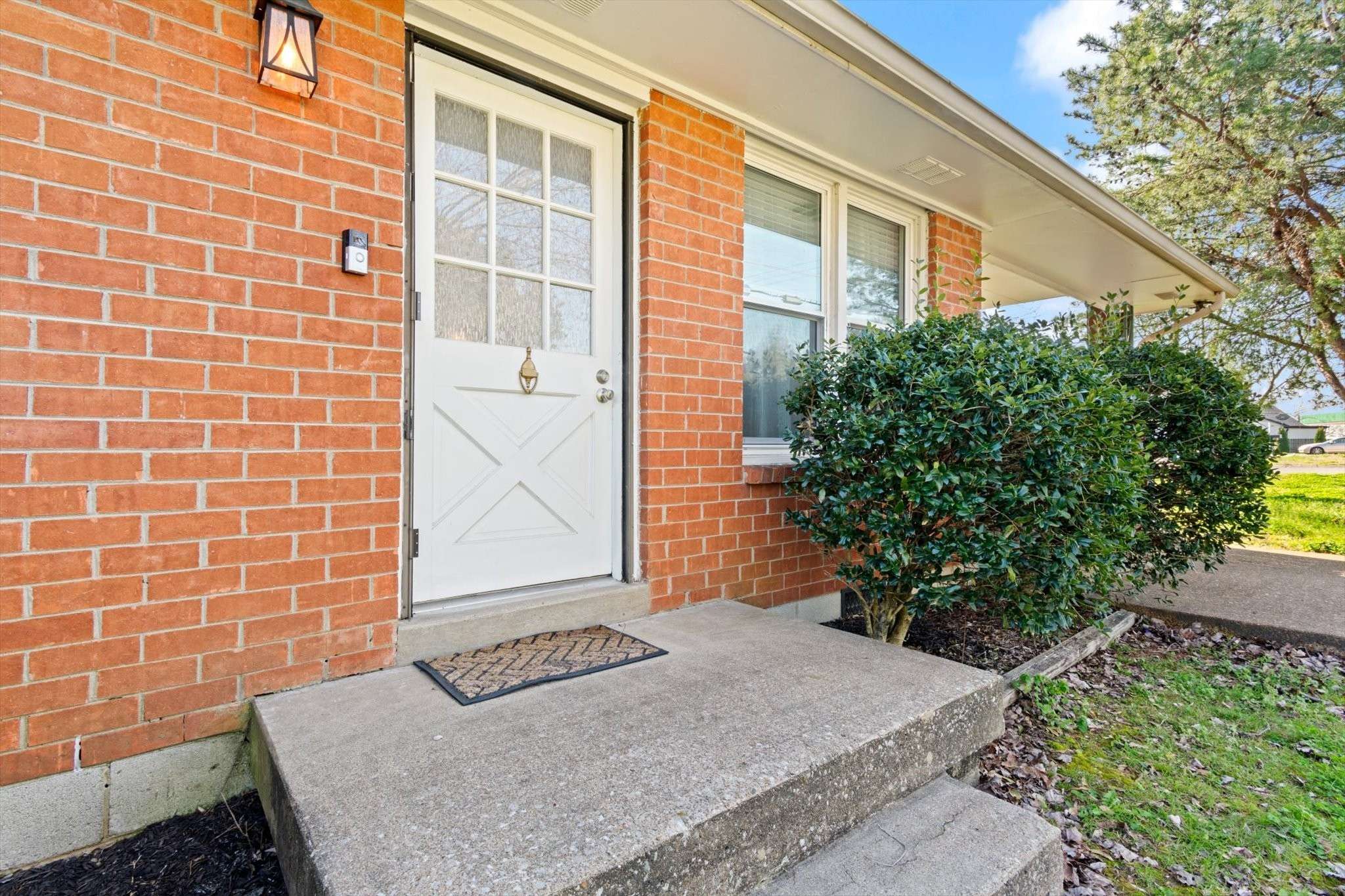 Hendersonville, TN 37075,238 Old Shackle Island Rd