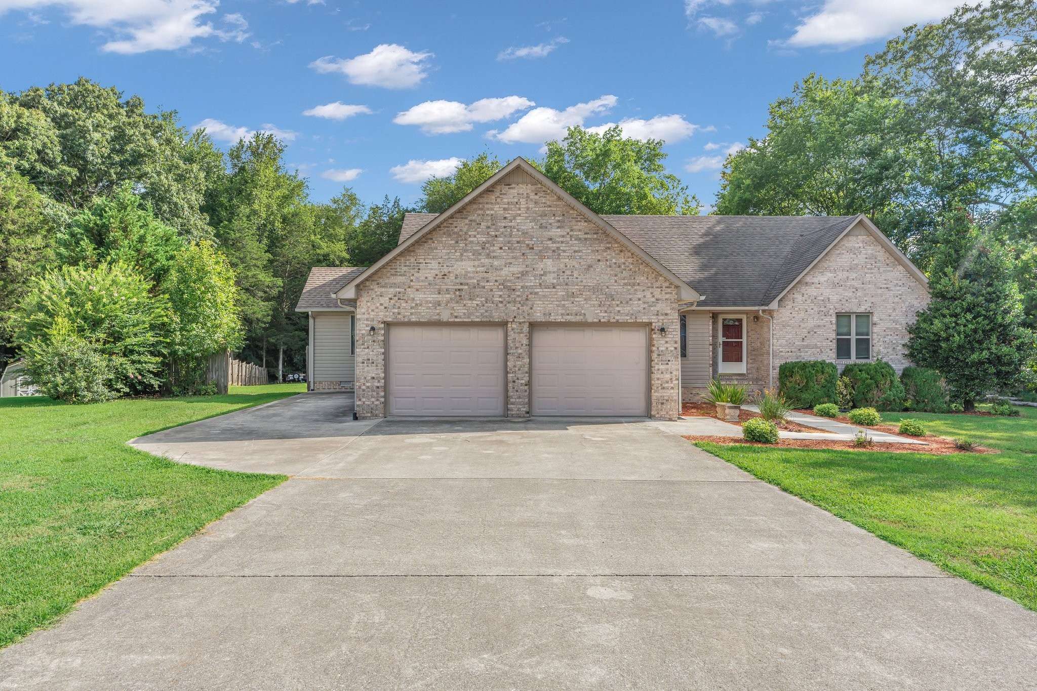 Estill Springs, TN 37330,101 Rebecca Ln #E