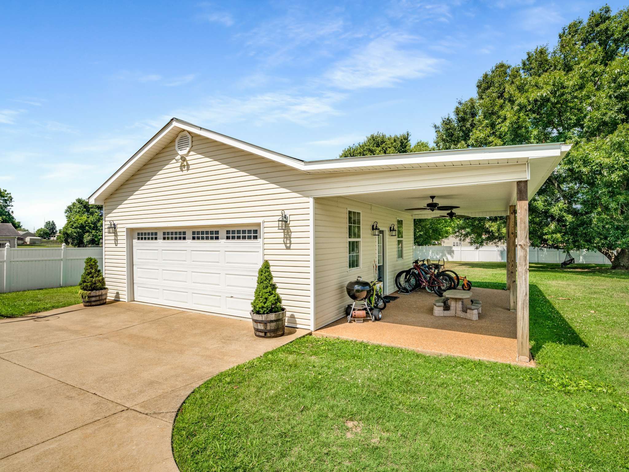 Chapel Hill, TN 37034,3873 Hearthstone Dr