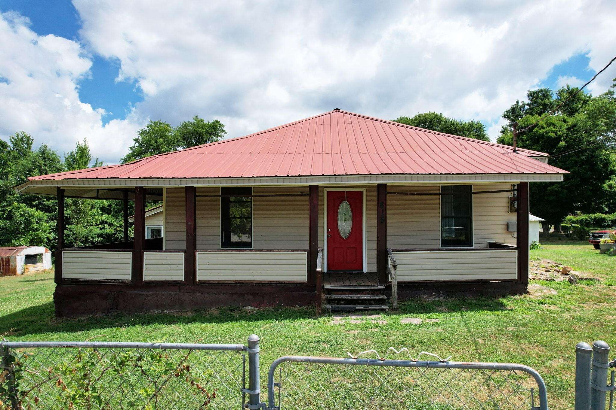 Cleveland, TN 37311,815 15th Street #NE