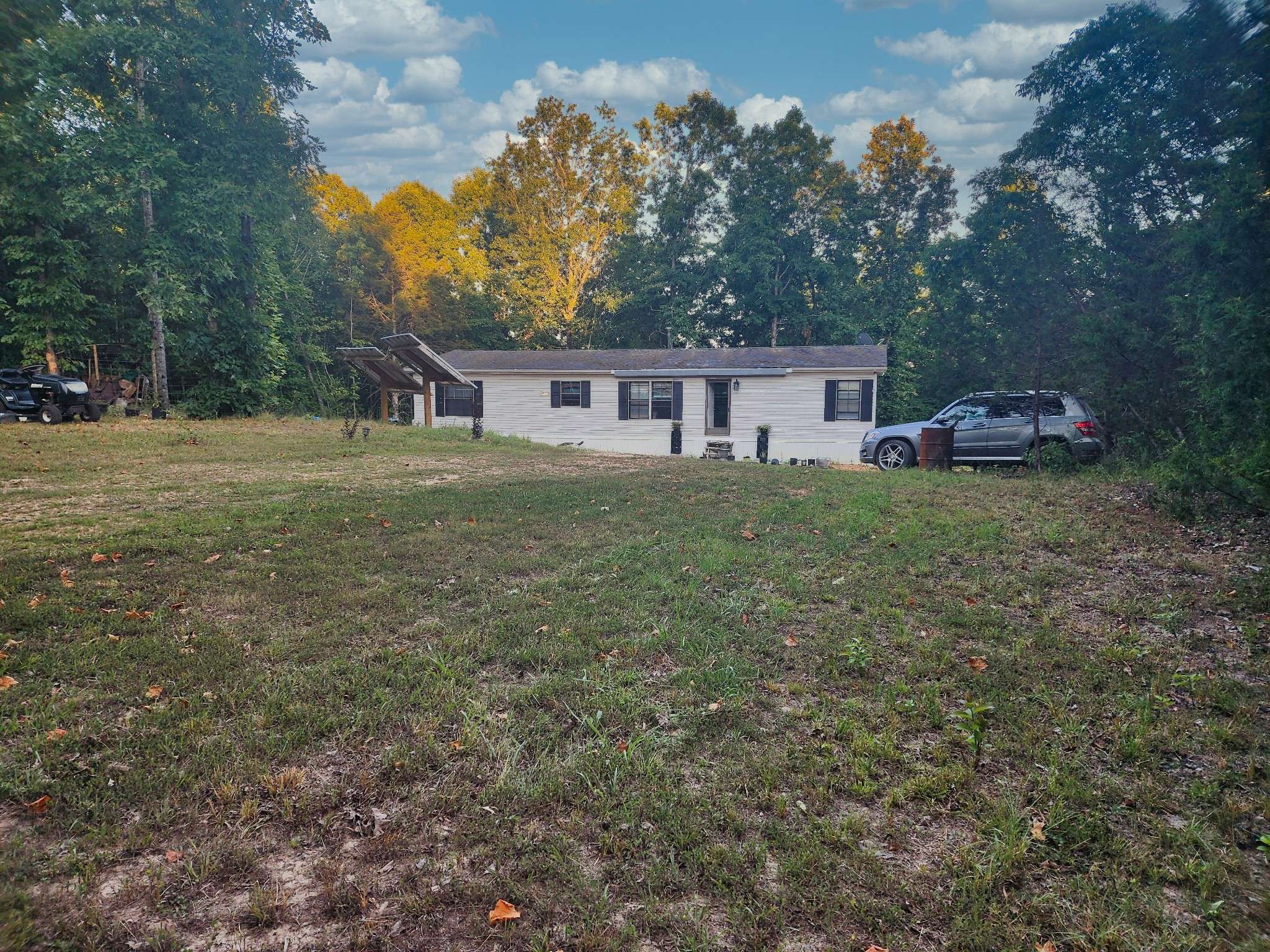 Hohenwald, TN 38462,1135 Cane Creek Rd