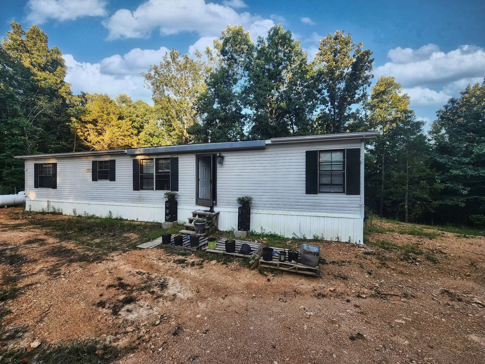 Hohenwald, TN 38462,1135 Cane Creek Rd