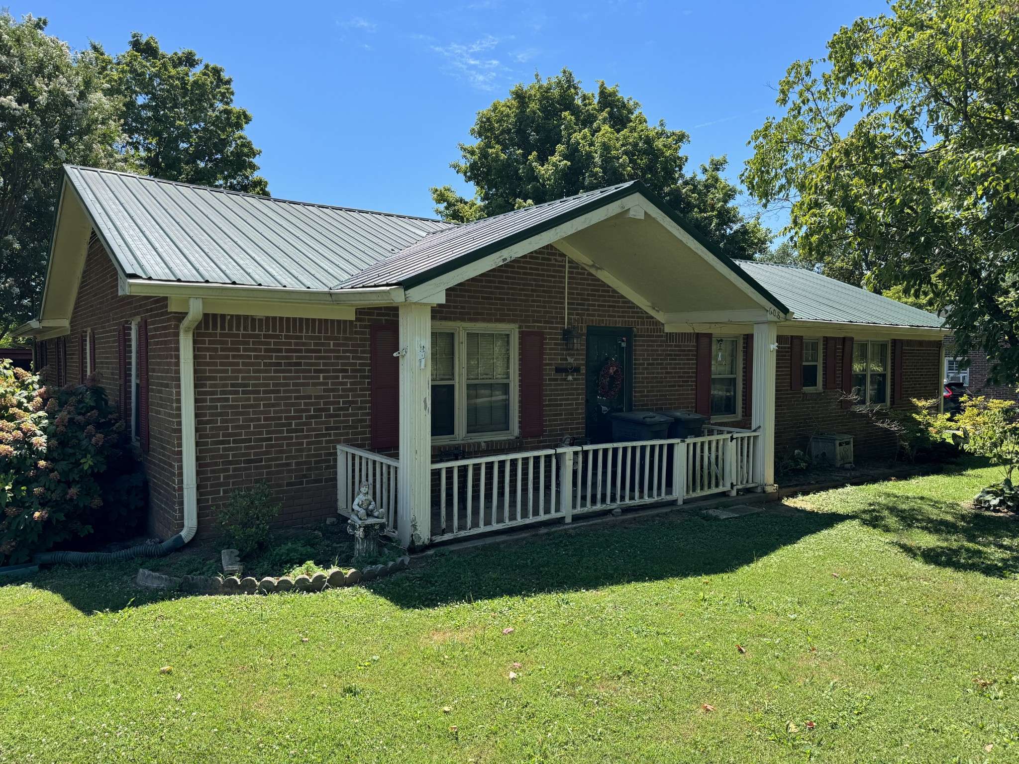 Columbia, TN 38401,608 Lookout Dr