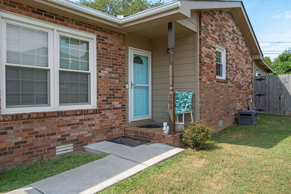Nashville, TN 37221,309 Clofton Dr