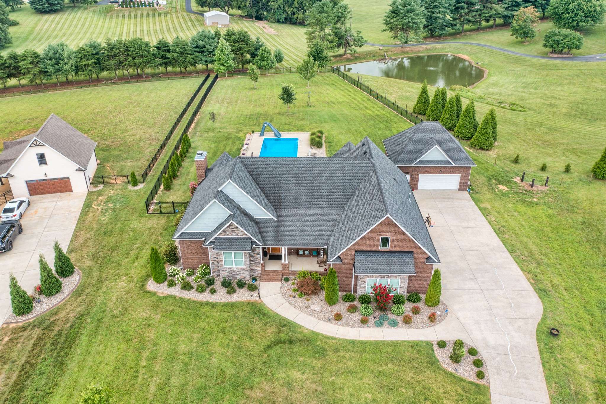 Portland, TN 37148,111 Wind Wood Dr