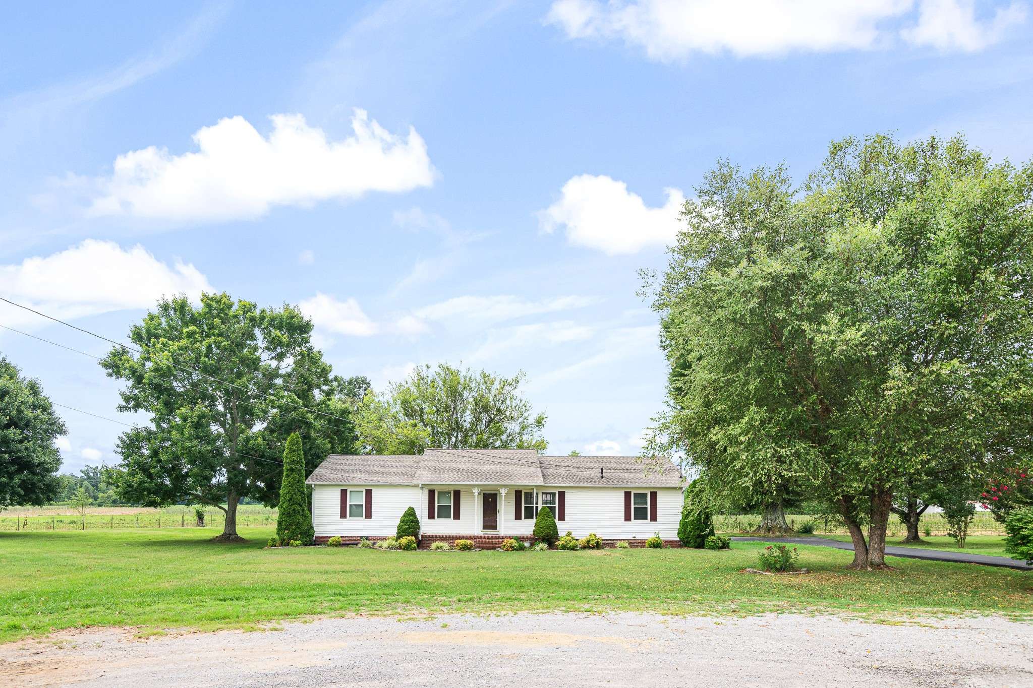 Smithville, TN 37166,232 Hawkins Dr