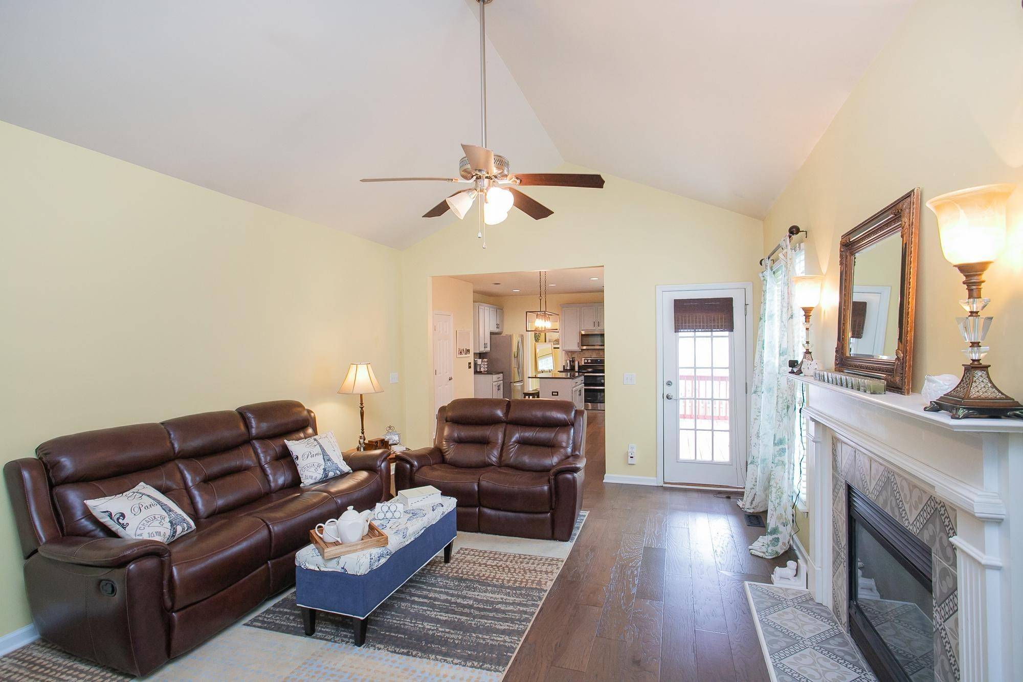 Hendersonville, TN 37075,212 Spy Glass Way