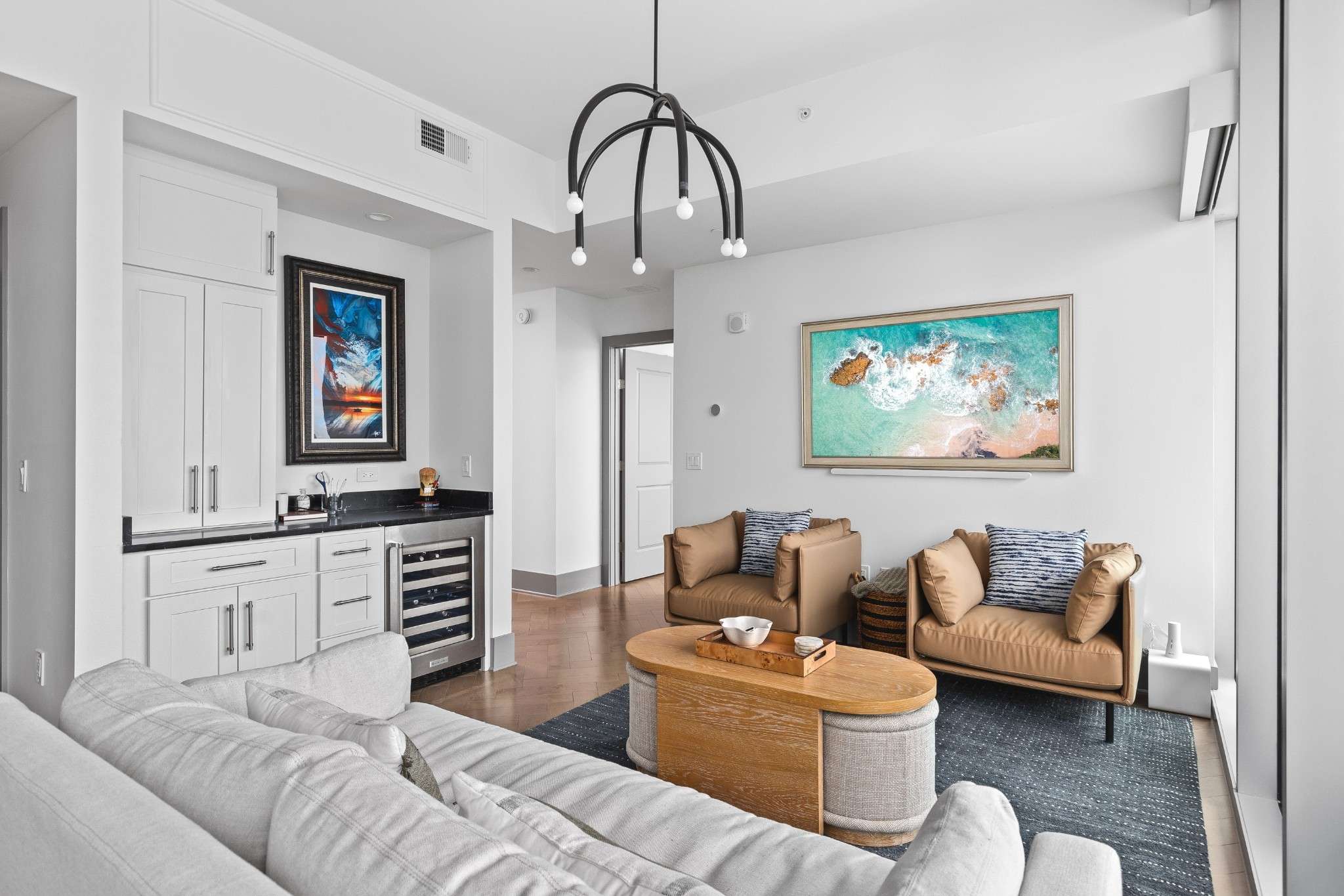 Nashville, TN 37203,1616 West End Ave #2404