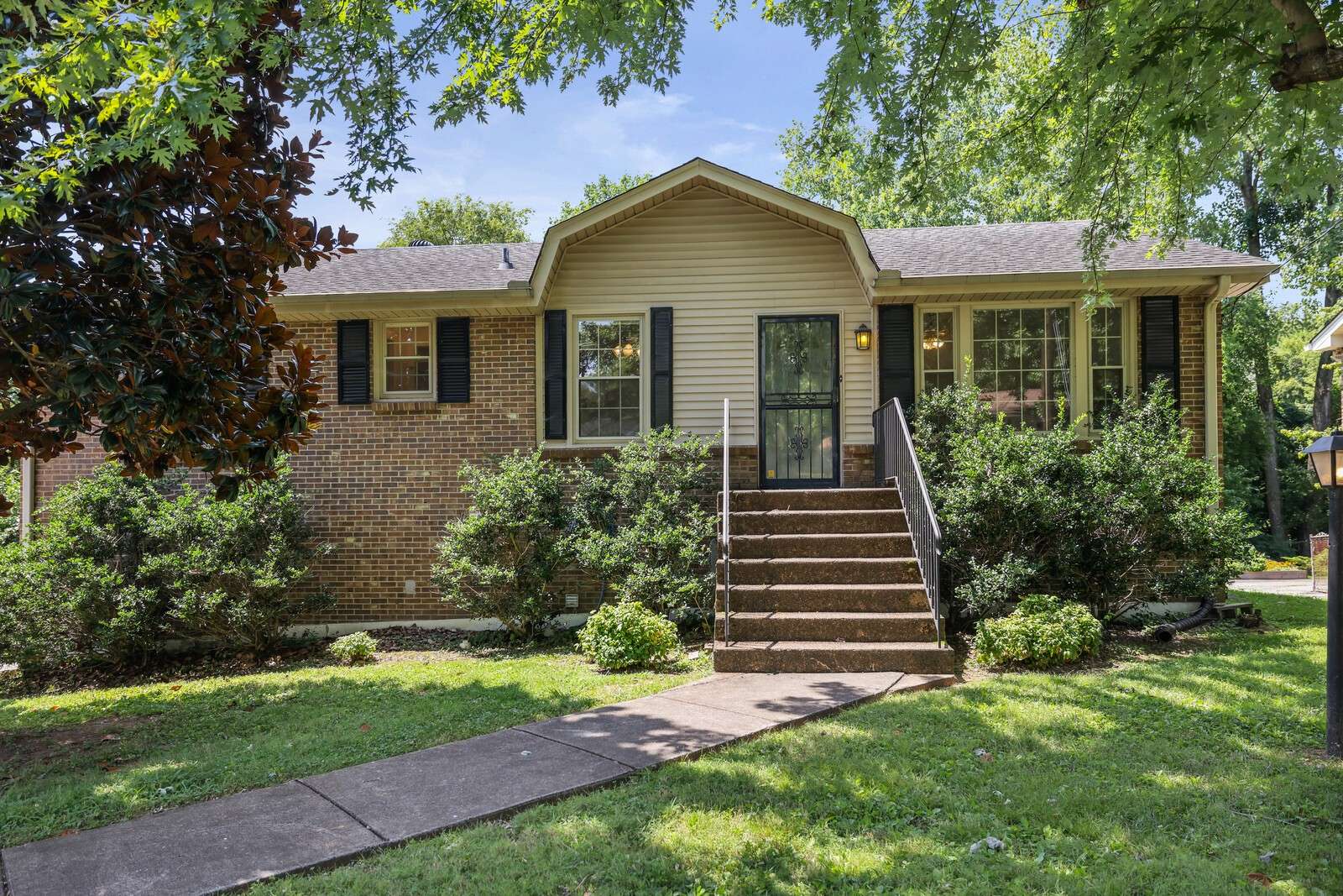 Hendersonville, TN 37075,121 Lynhurst Cir