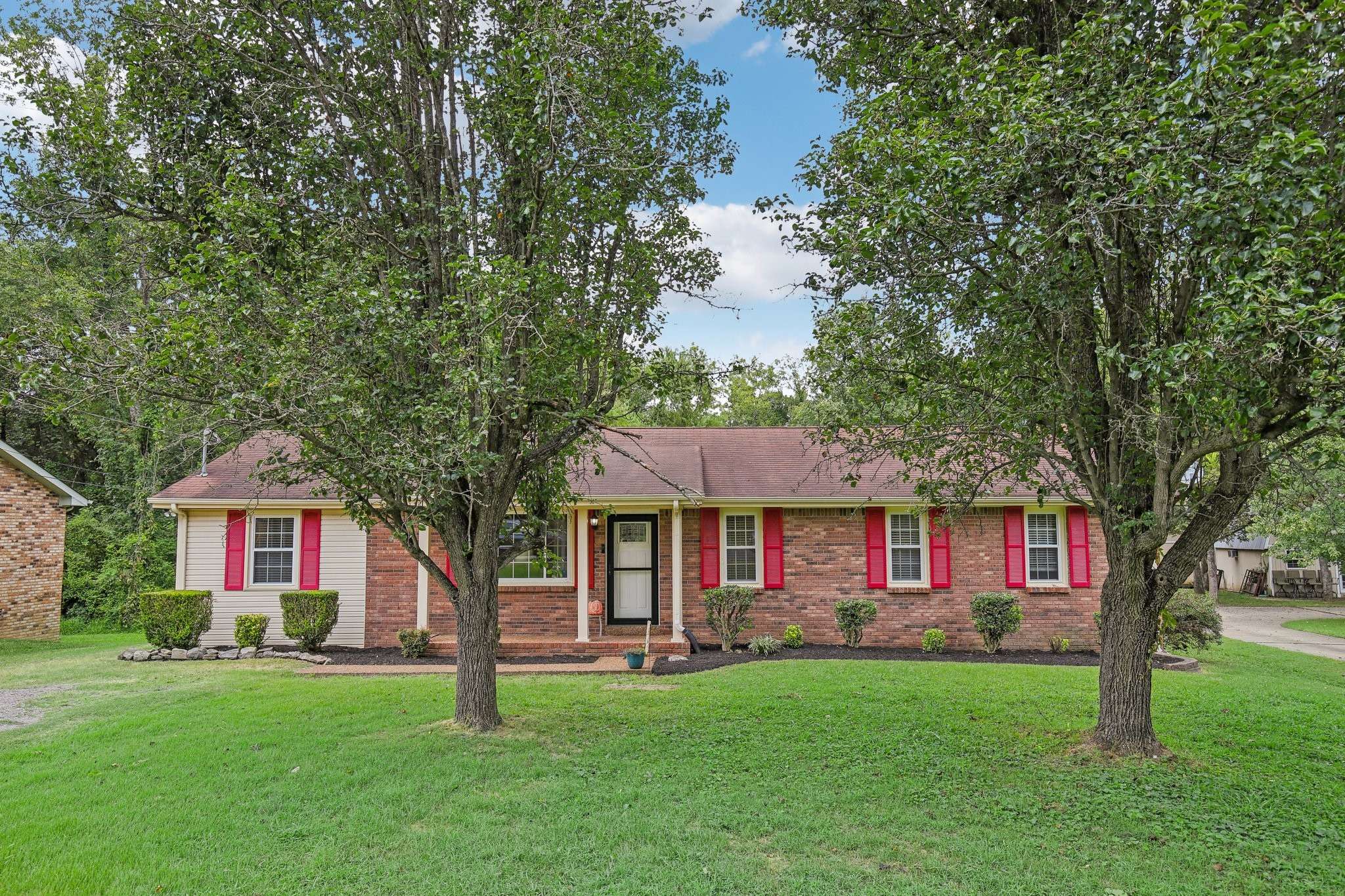 Gallatin, TN 37066,446 Malvin St