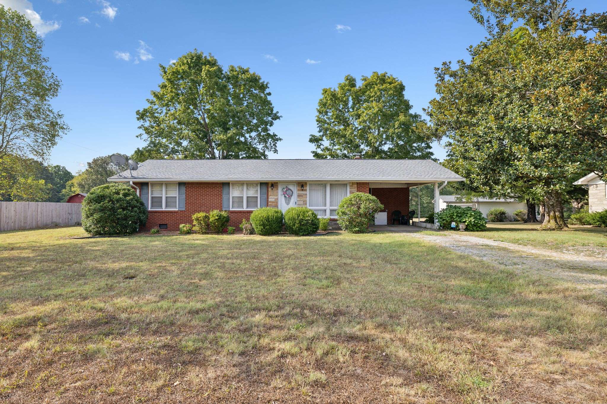 Hohenwald, TN 38462,718 Smith Ave