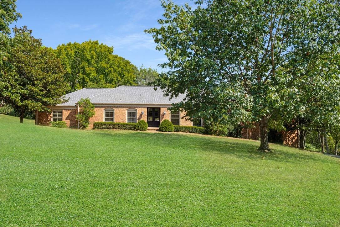 Brentwood, TN 37027,1226 Carl Seyfert Memorial Dr