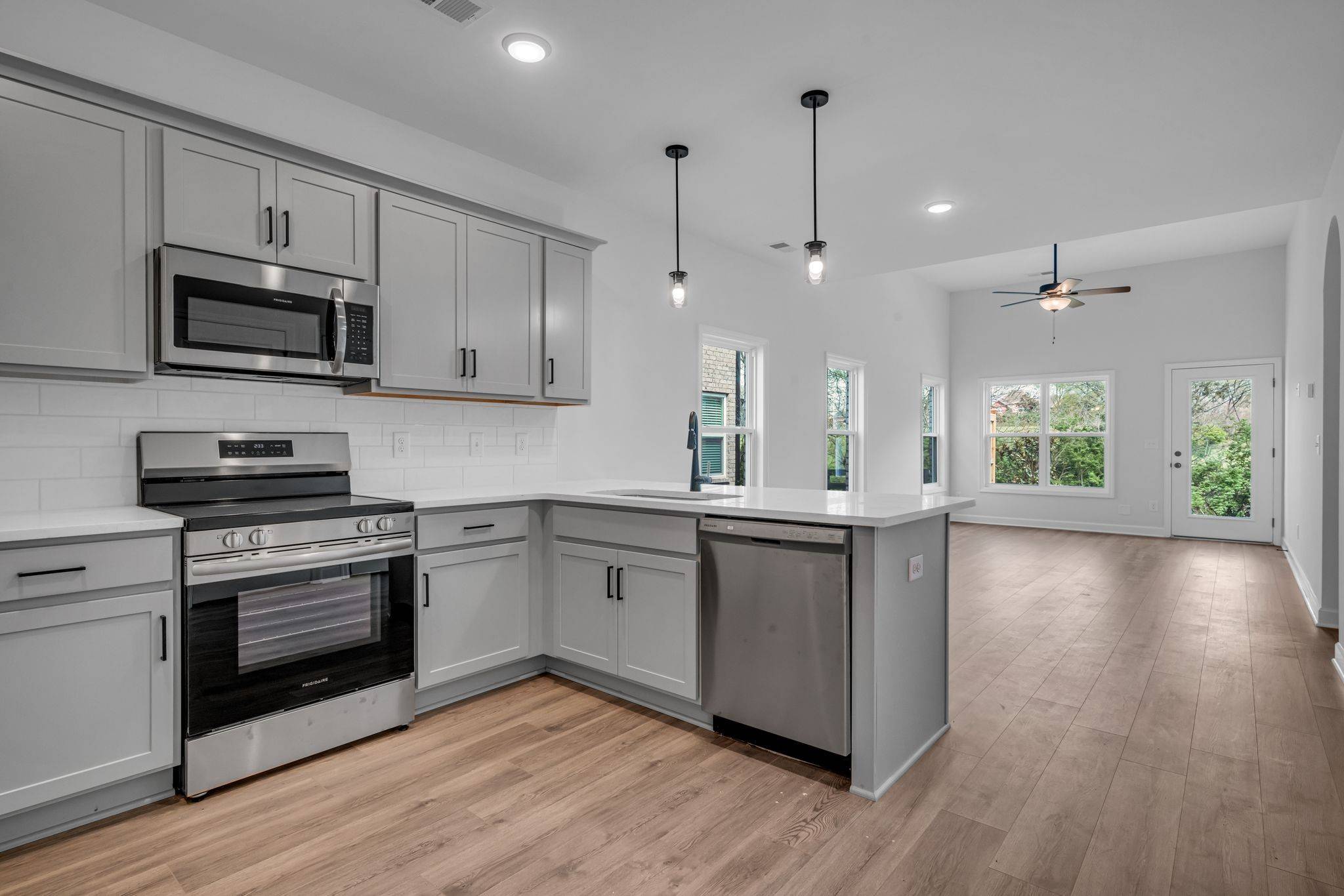 Hendersonville, TN 37075,390 Twig Court