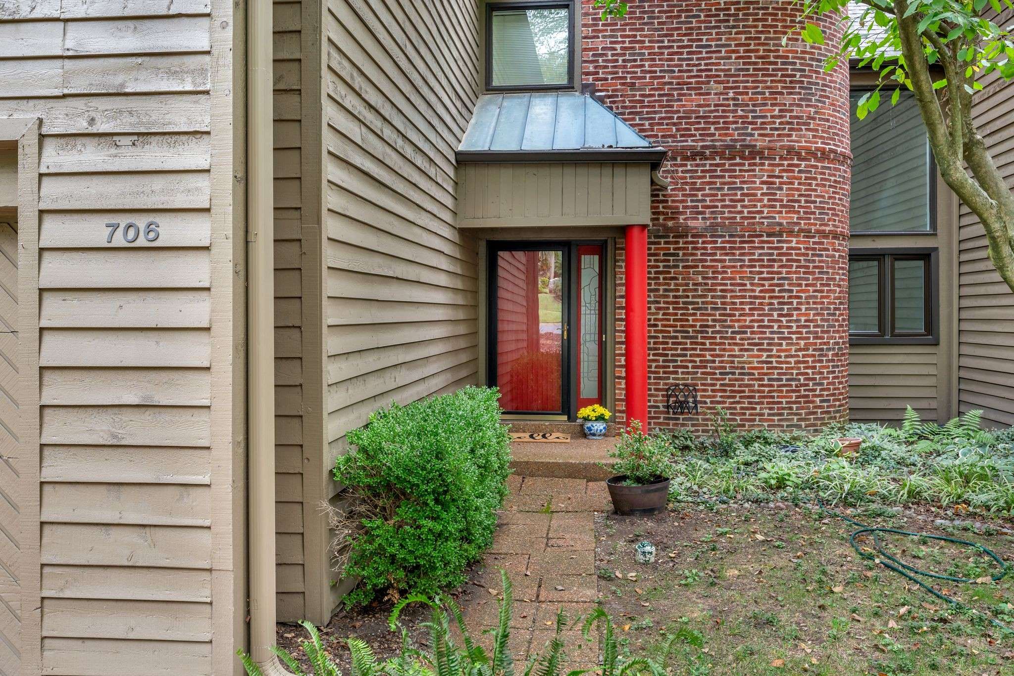 Nashville, TN 37221,706 Harpeth Trace Dr