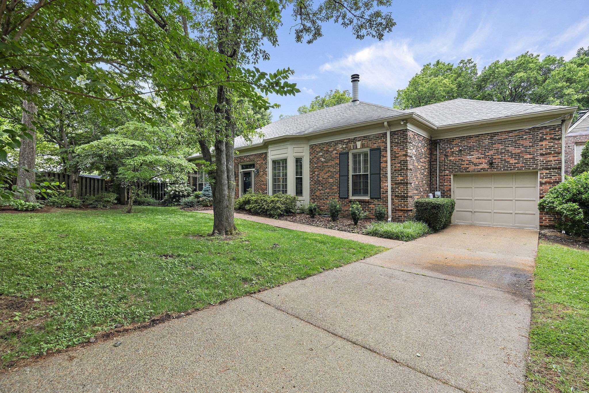 Nashville, TN 37205,503 Brighton Pl