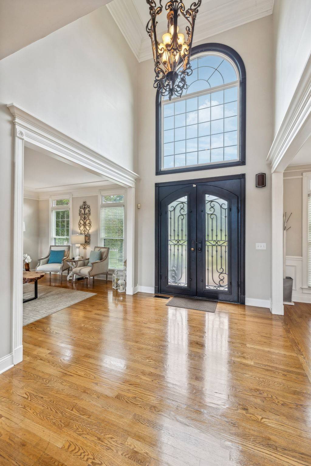 Brentwood, TN 37027,9201 Hunterboro Dr