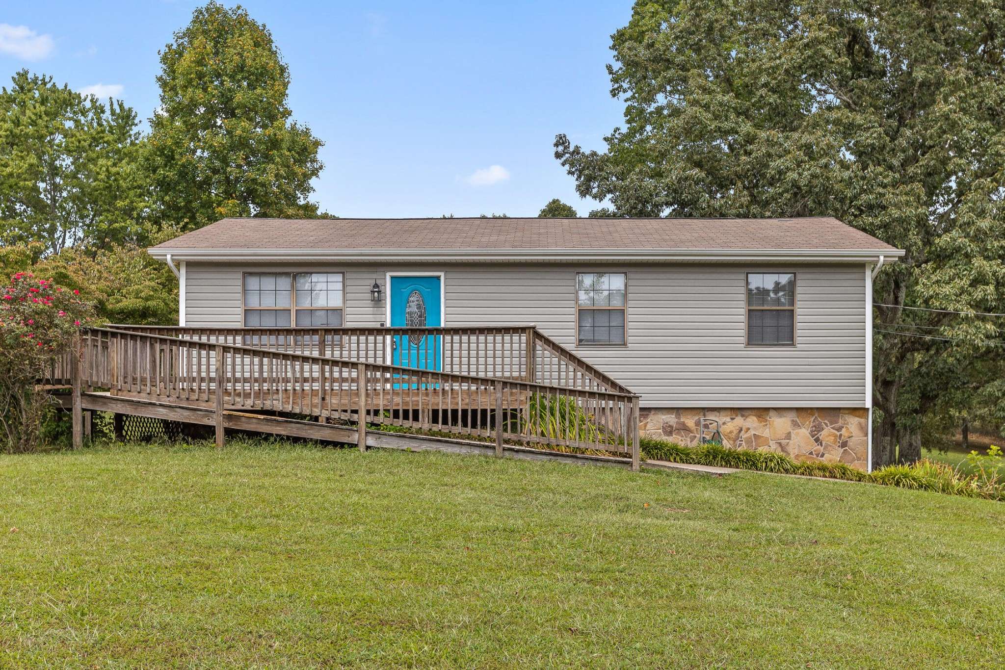 Ooltewah, TN 37363,10111 Runyan Hills Lane