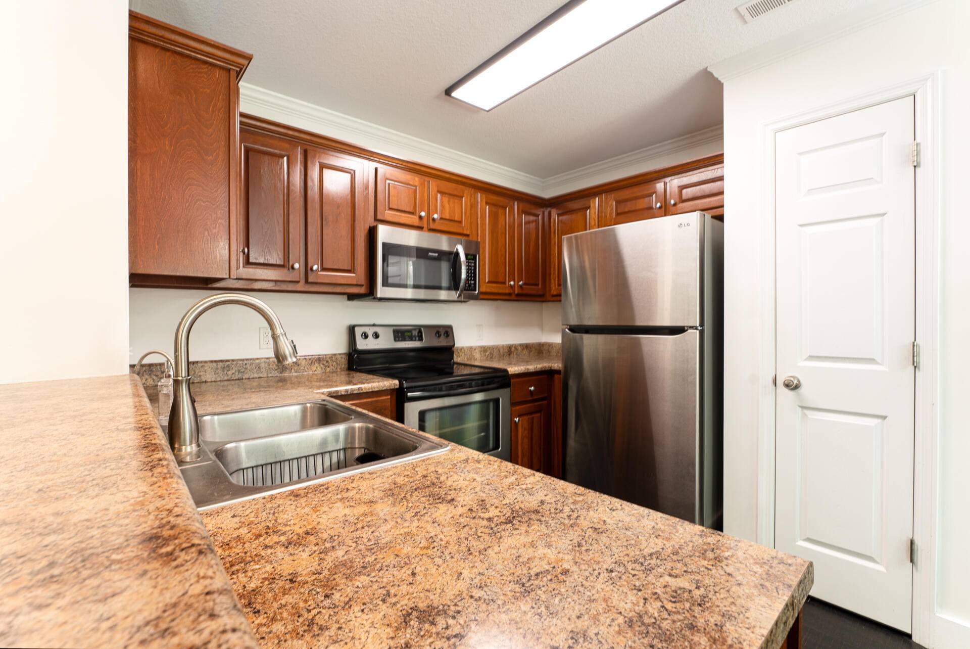 Ooltewah, TN 37363,8469 Hart Lane