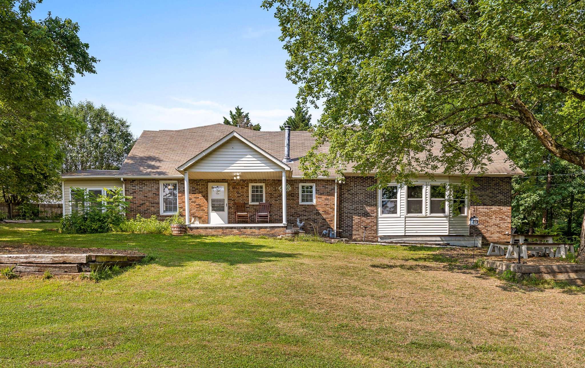 Hixson, TN 37343,1007 Central Drive