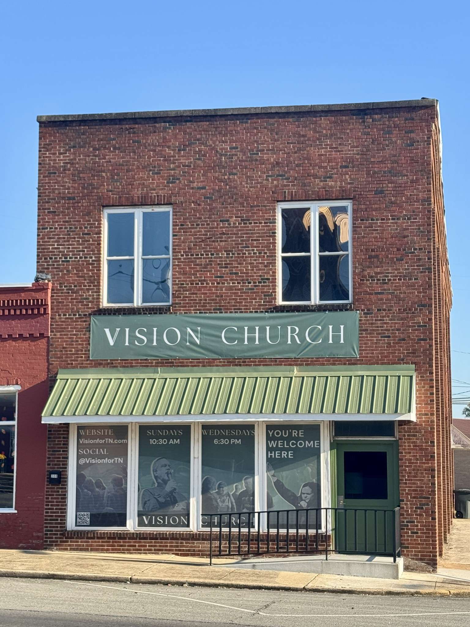 Decherd, TN 37324,300 E Main St